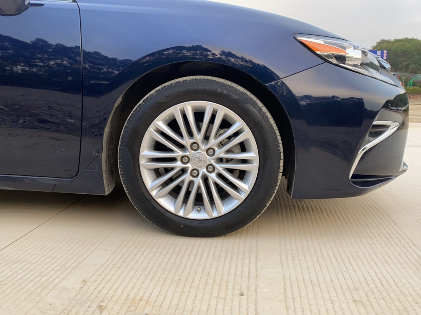 雷克萨斯ES 2015款 200 精英版