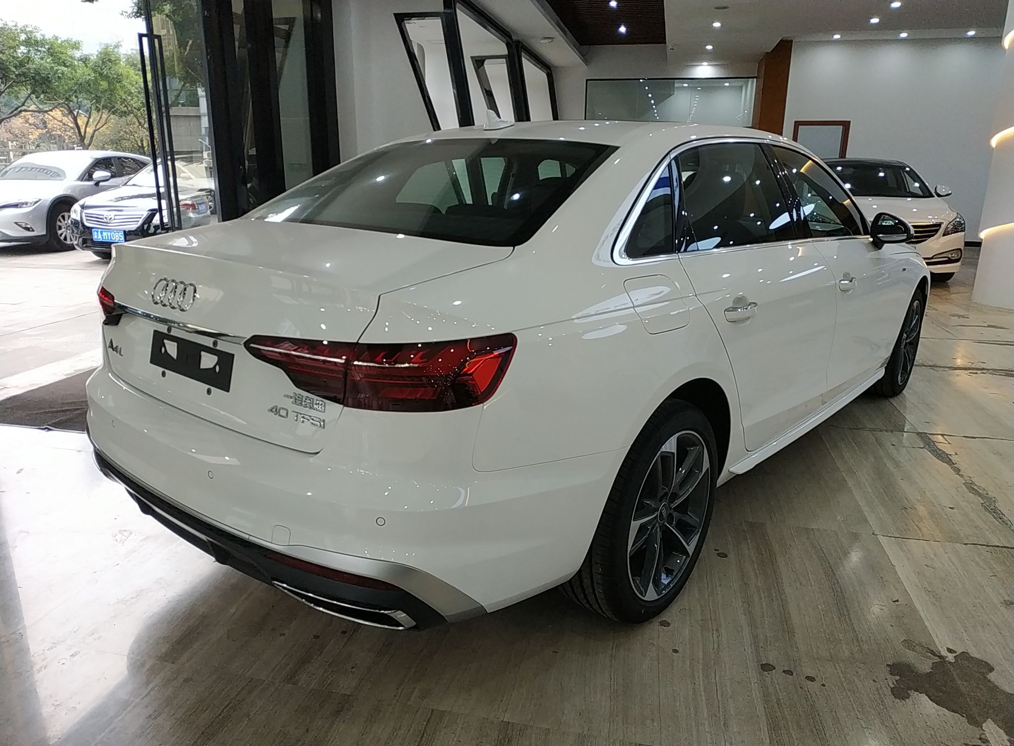 奥迪A4L 2022款 40 TFSI 时尚动感型