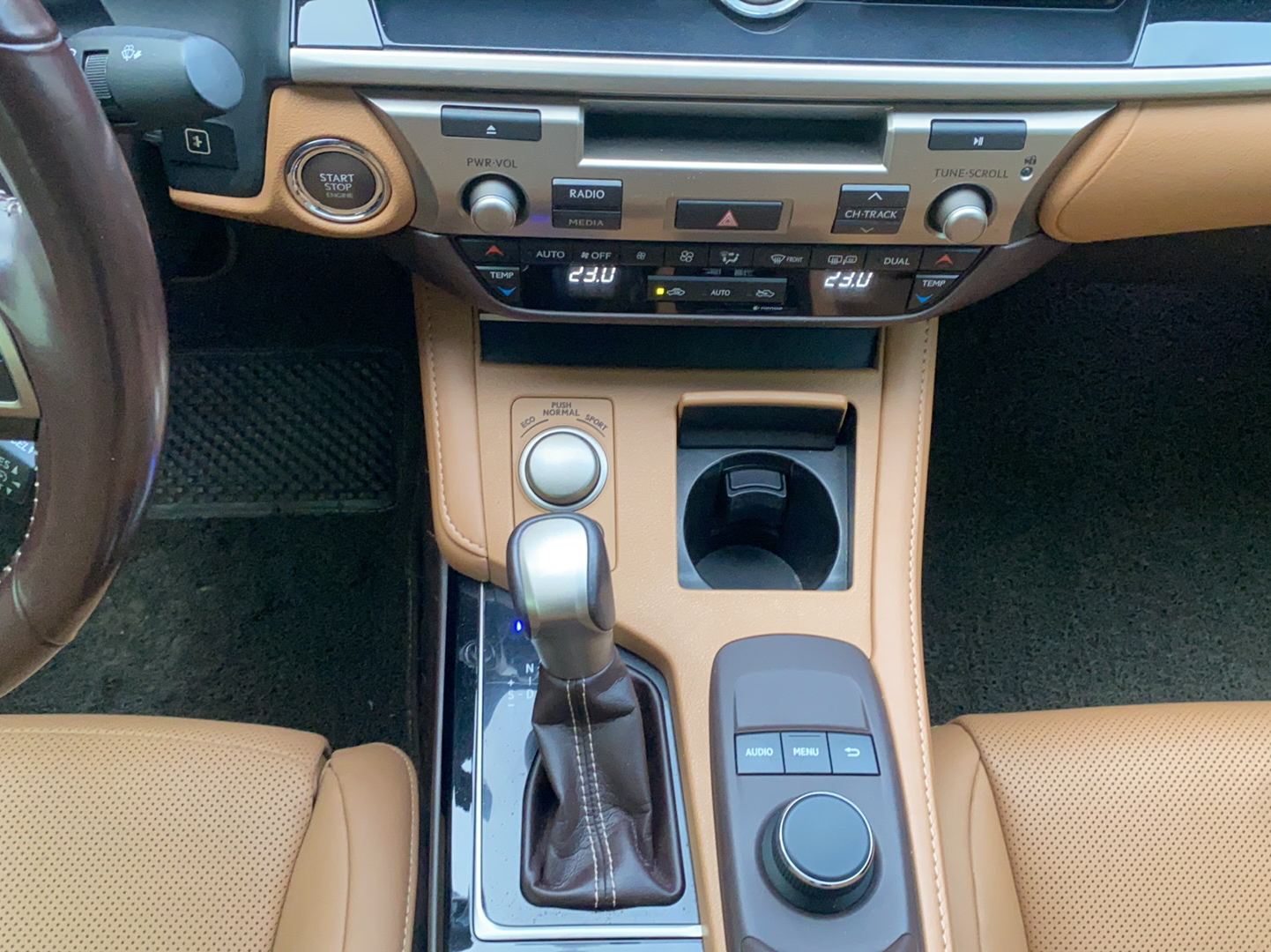 雷克萨斯ES 2015款 200 精英版