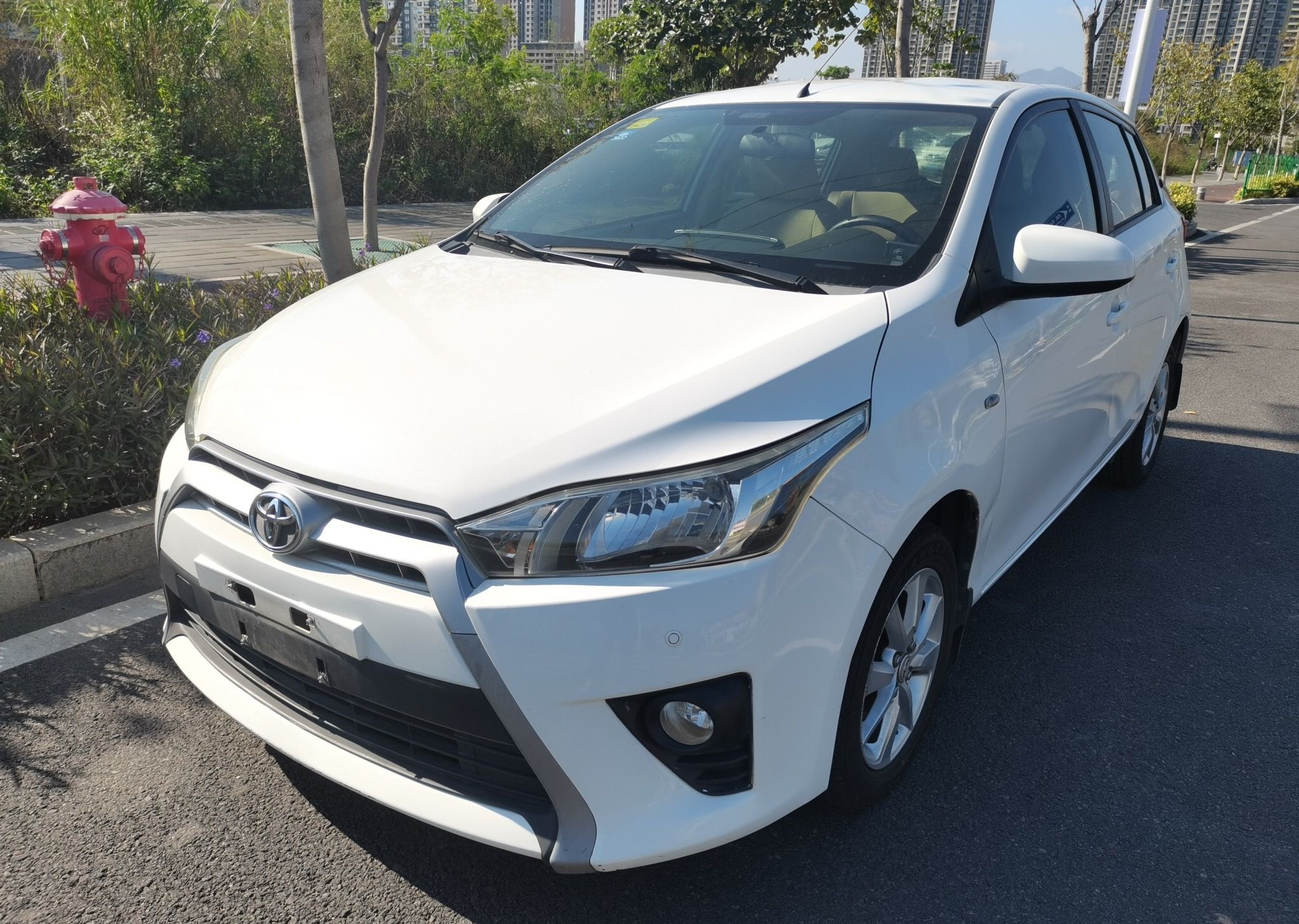 丰田 YARiS L 致炫 2014款 1.5G 自动炫动版
