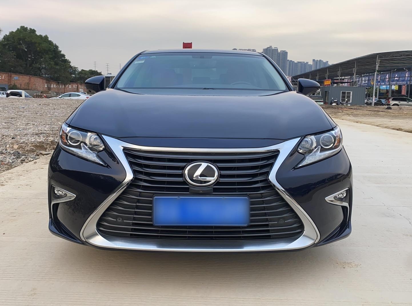 雷克萨斯ES 2015款 200 精英版