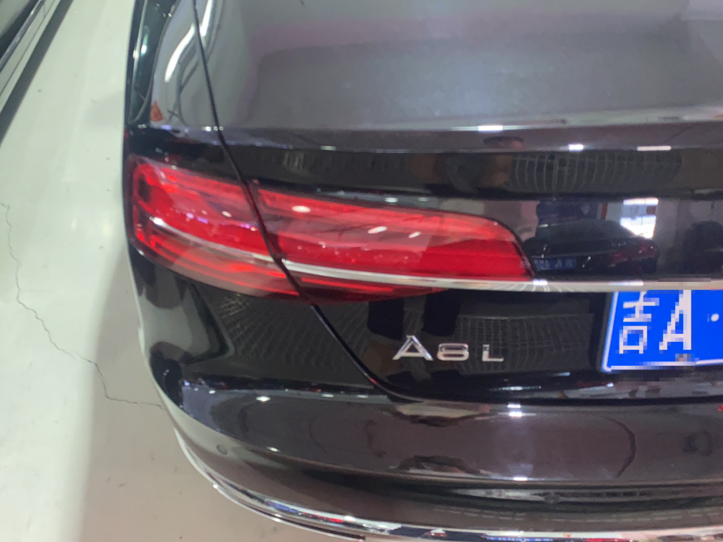 奥迪A8L 2014款 A8L 45 TFSI quattro豪华型(进口)