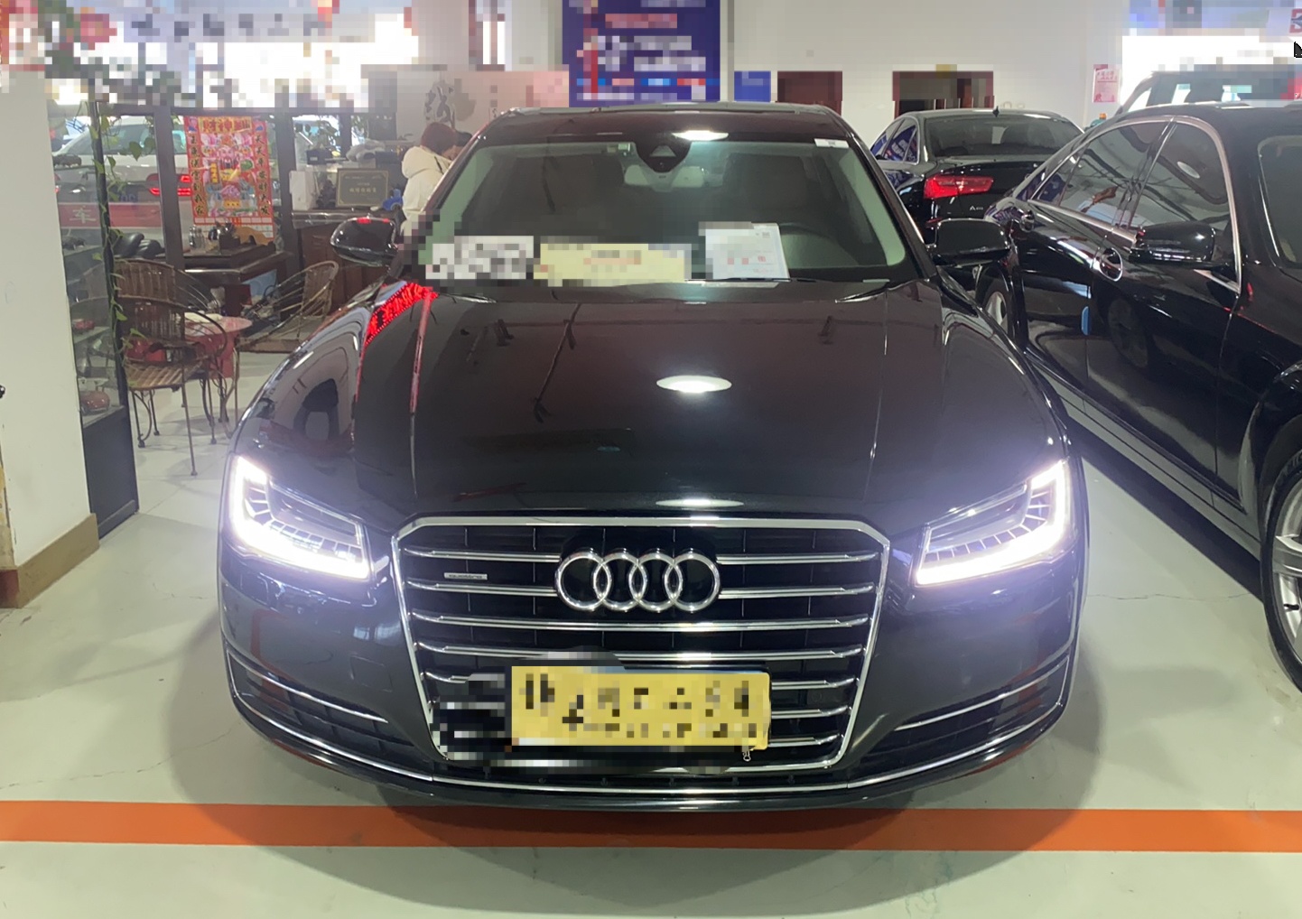 奥迪A8L 2014款 A8L 45 TFSI quattro豪华型(进口)