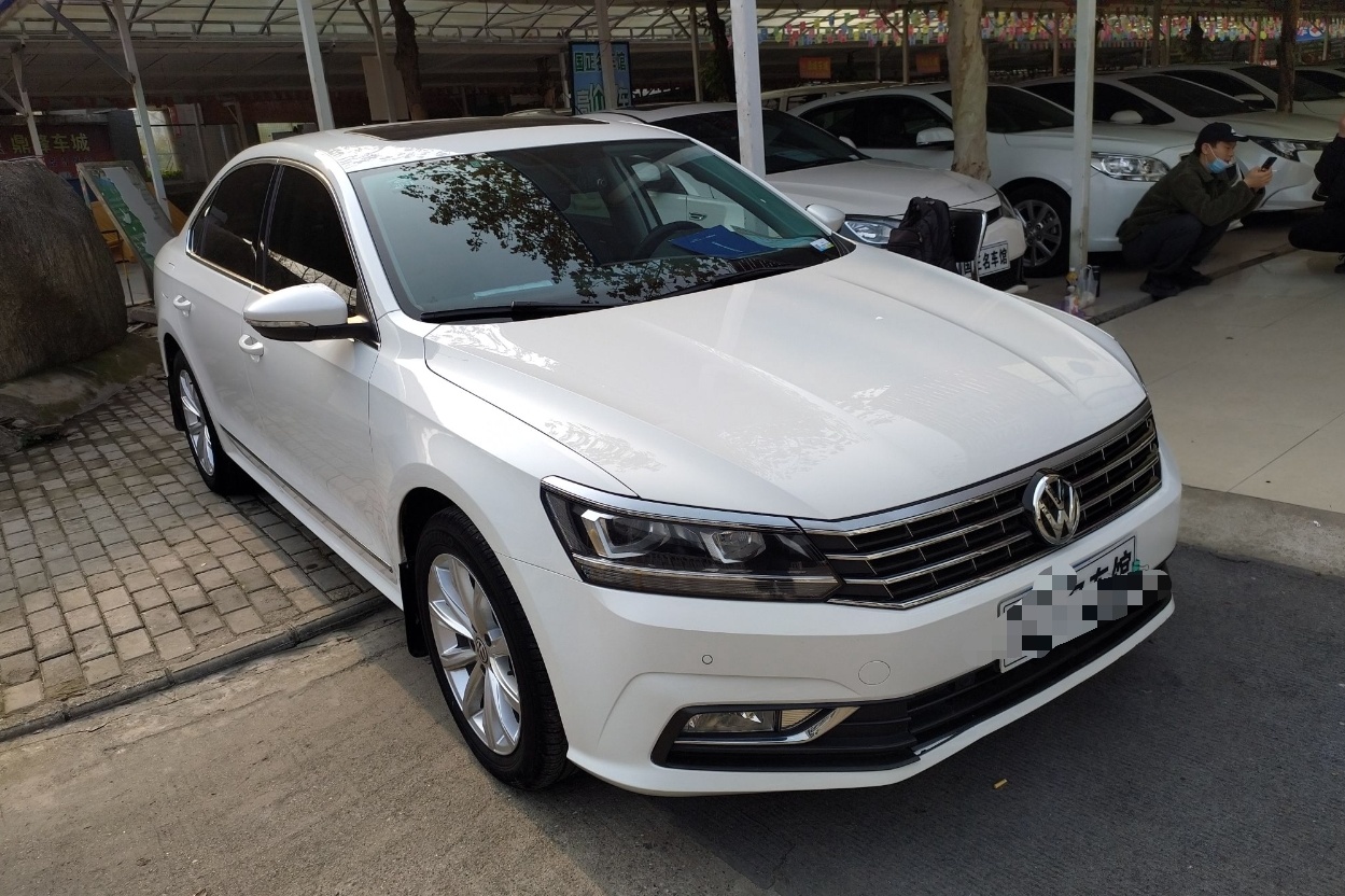 大众 帕萨特 2017款 330TSI DSG尊荣版