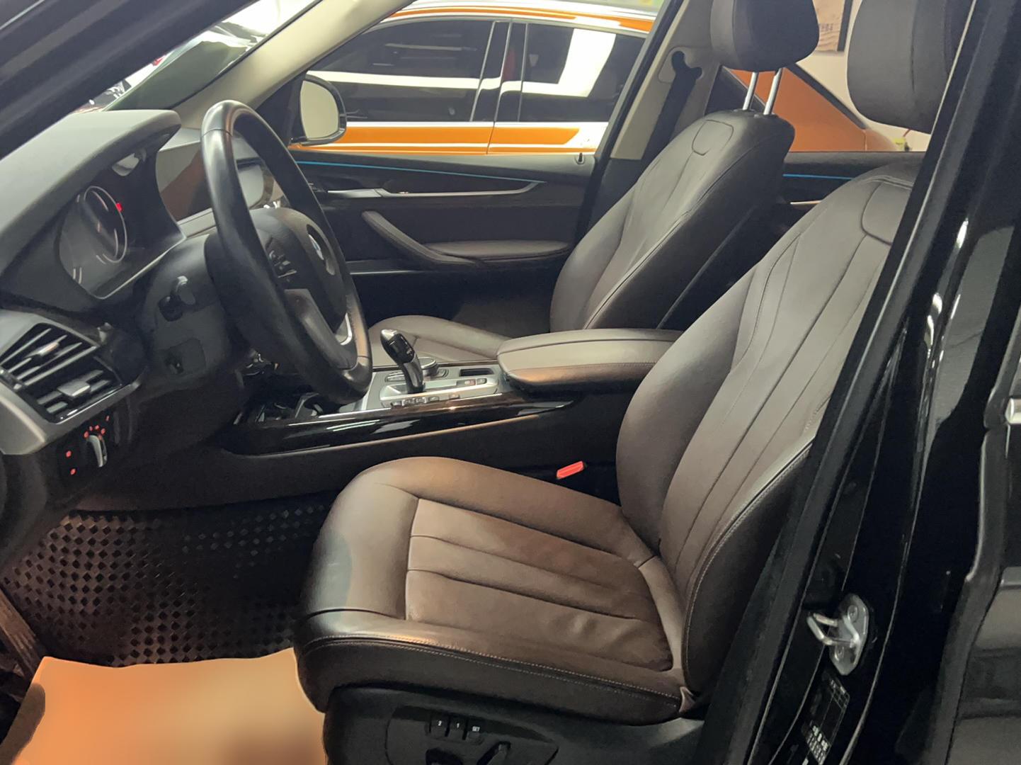 宝马X5 2018款 xDrive28i(进口)