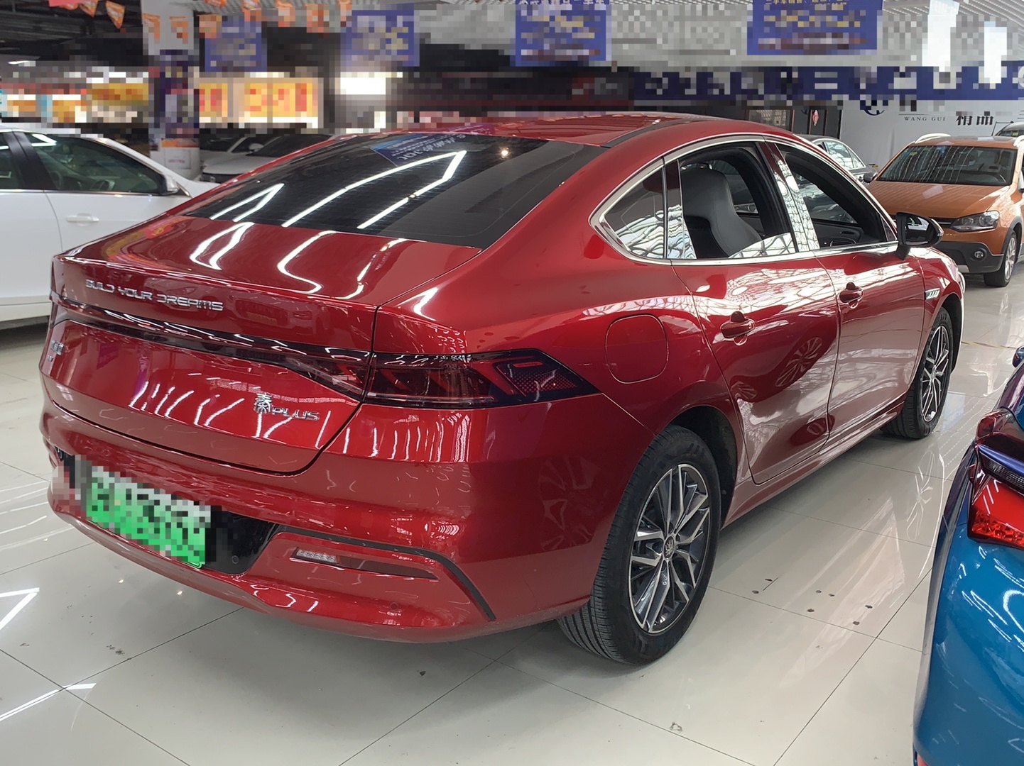 比亚迪 秦PLUS 2021款 EV 400KM 豪华型