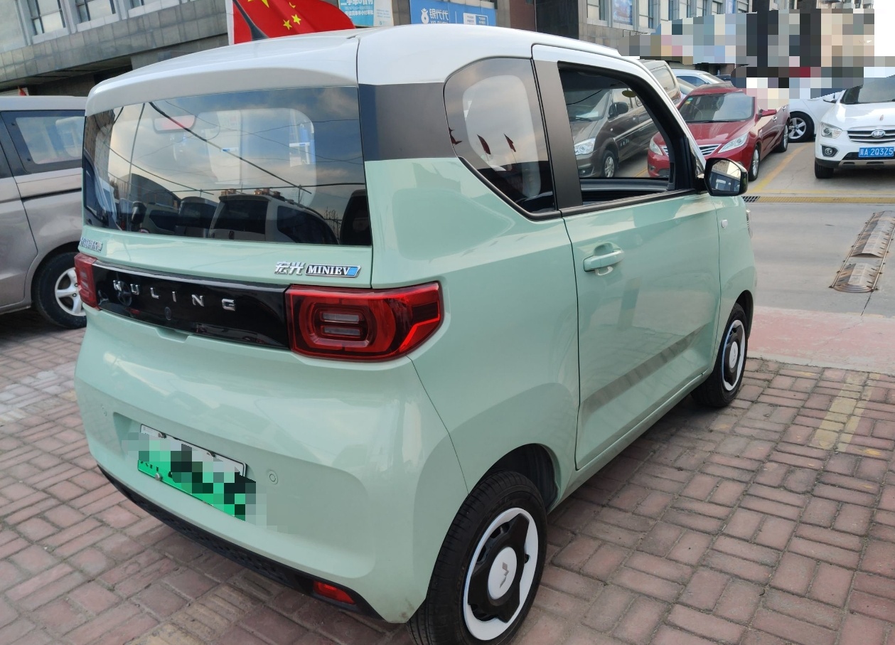 五菱汽车 宏光MINI EV 2021款 马卡龙臻享款 磷酸铁锂