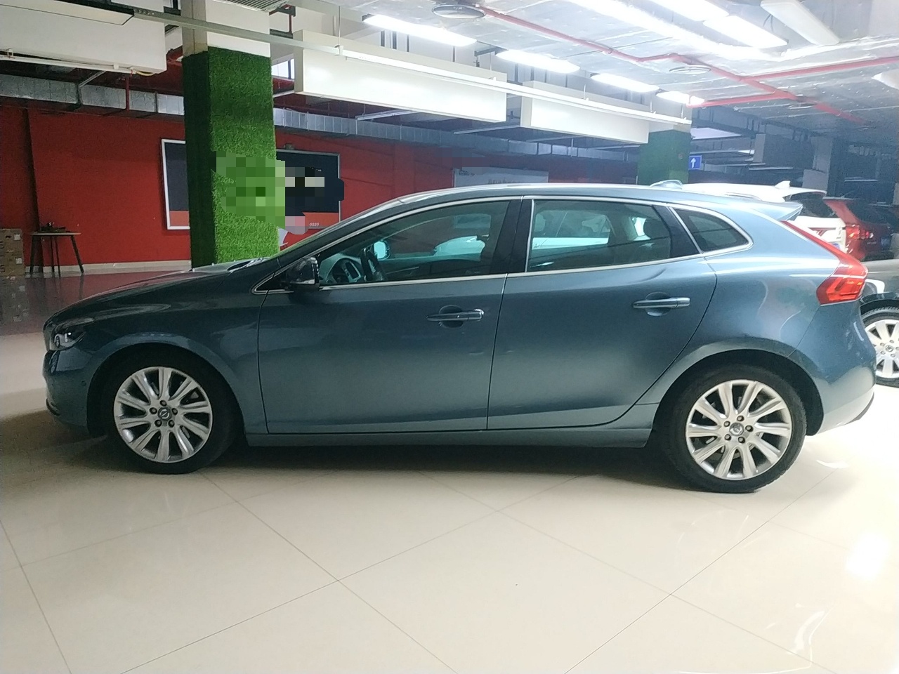 沃尔沃V40 2014款 2.0T 智雅版(进口)