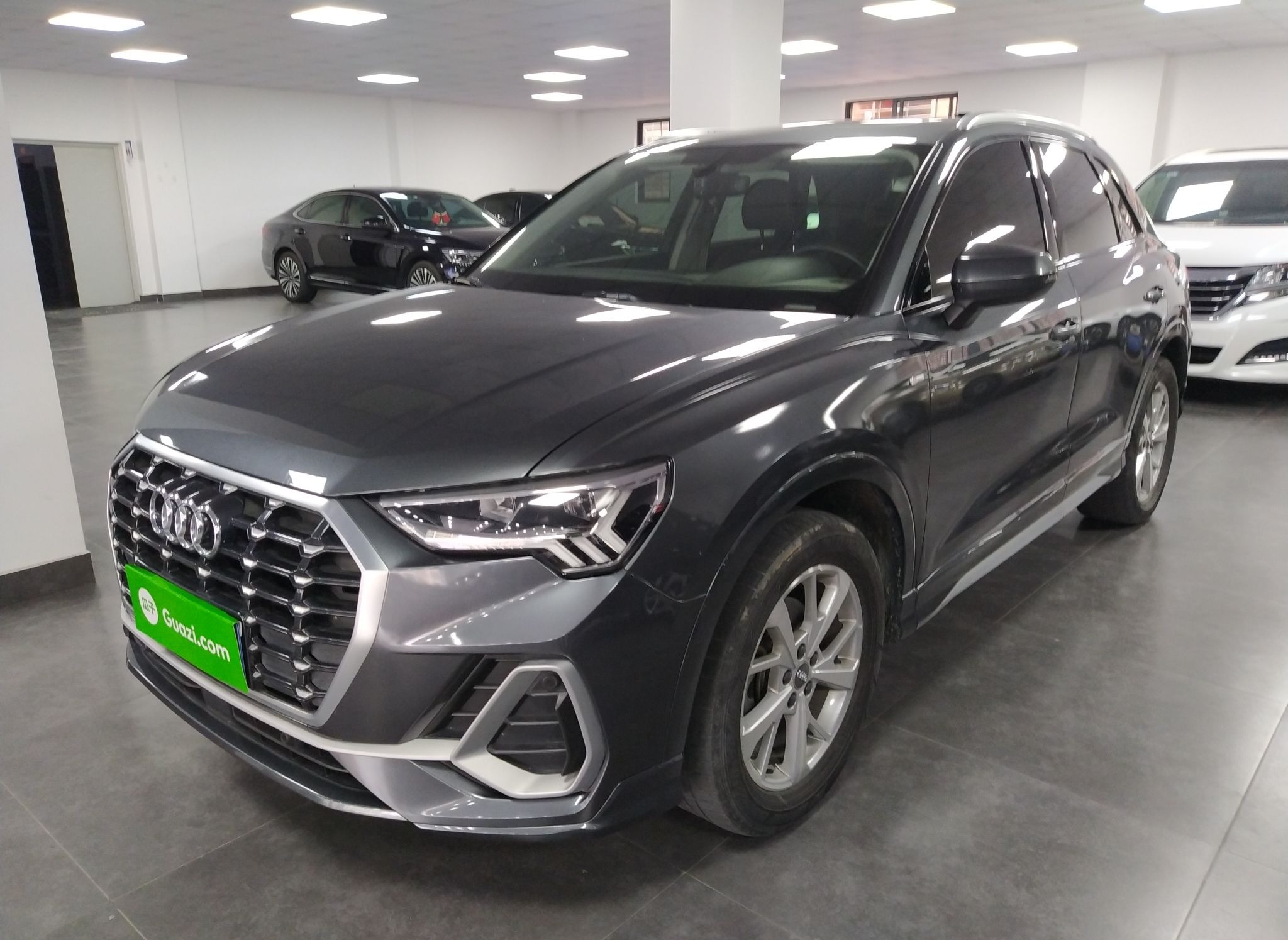 奥迪Q3 2019款 35 TFSI 进取动感型