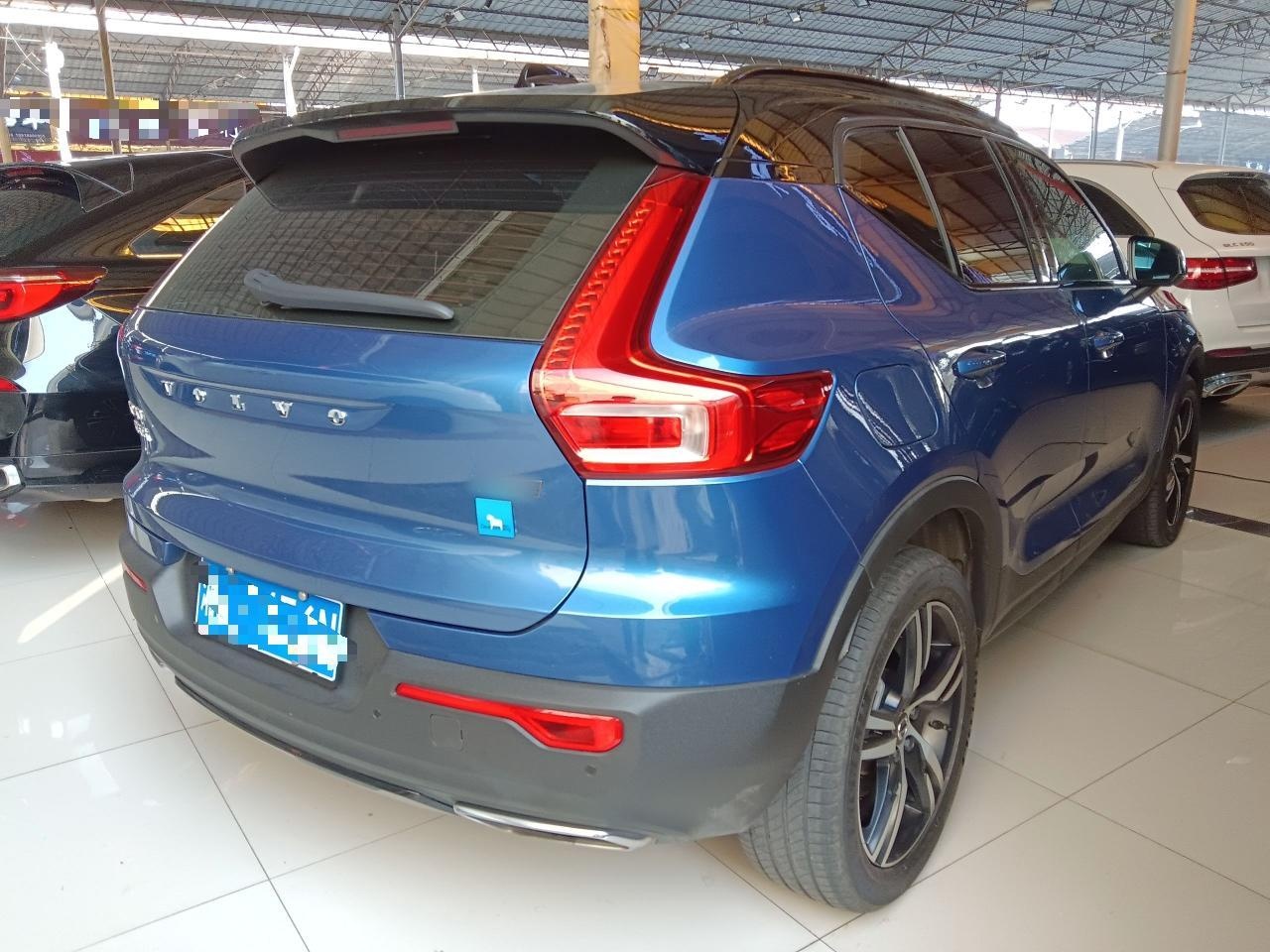 沃尔沃XC40 2020款 T4 四驱智远运动版