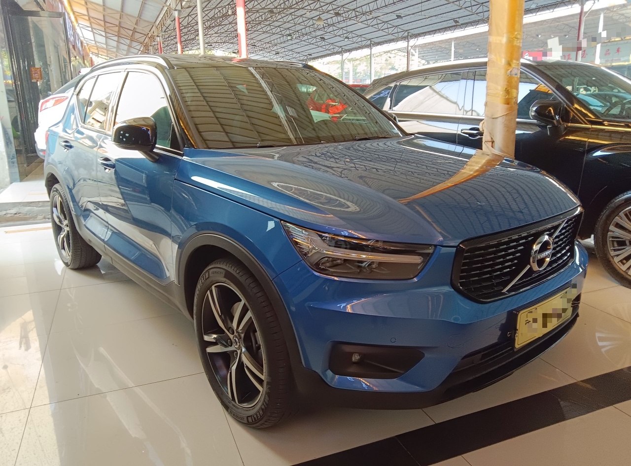 沃尔沃XC40 2020款 T4 四驱智远运动版