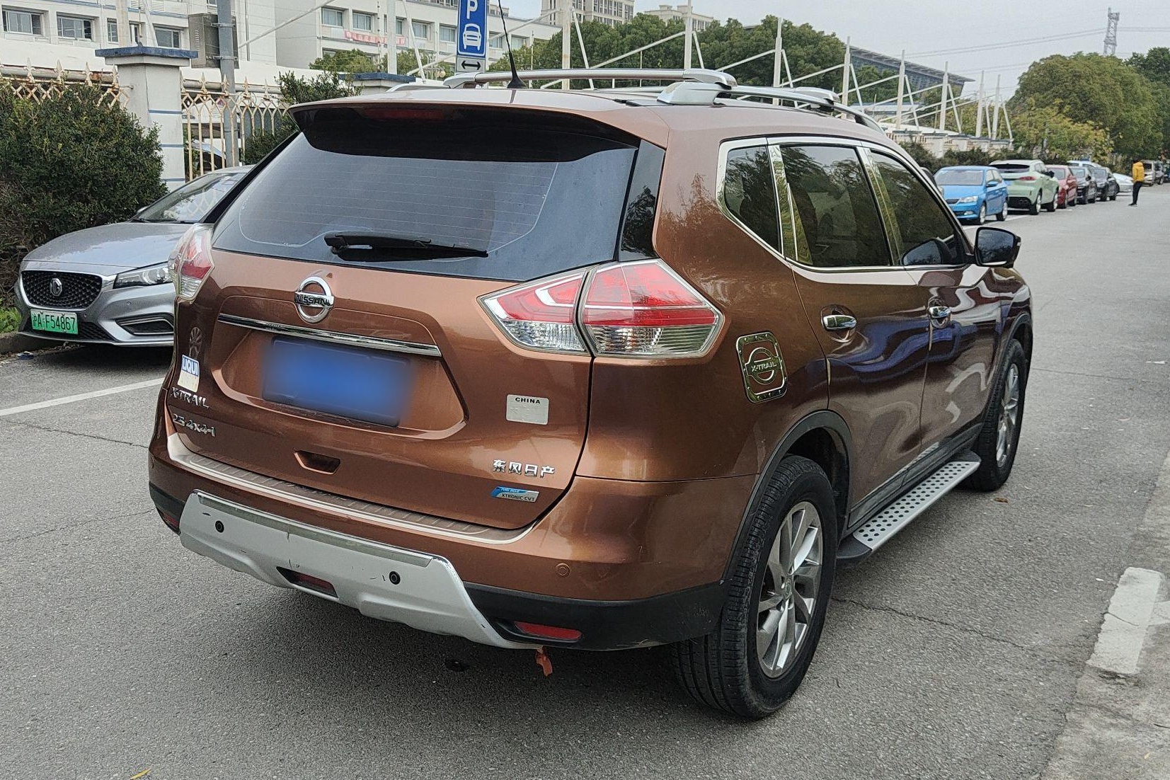 日产 奇骏 2014款 2.5L CVT至尊版 4WD