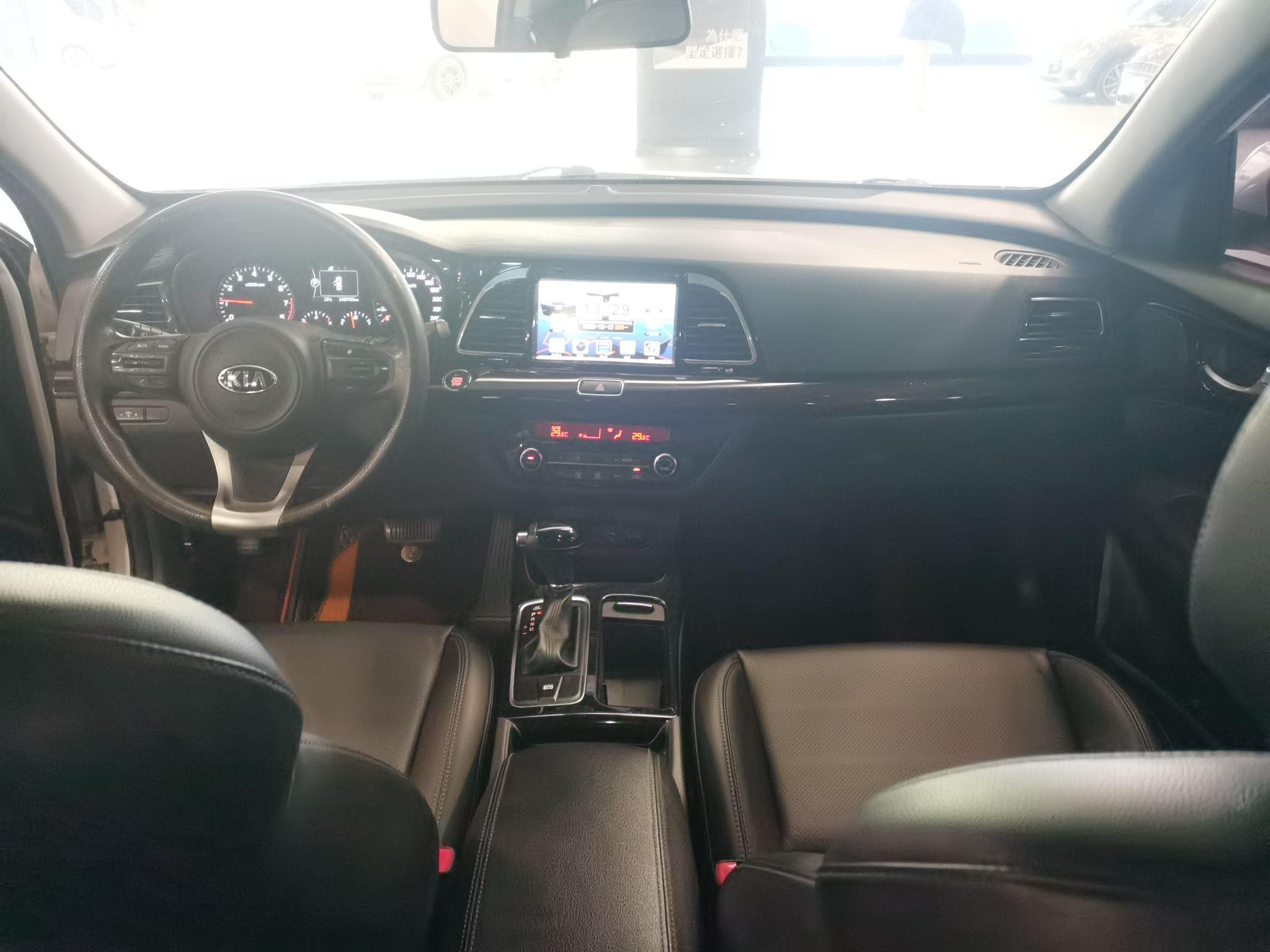 起亚K4 2014款 1.8L 自动GLS