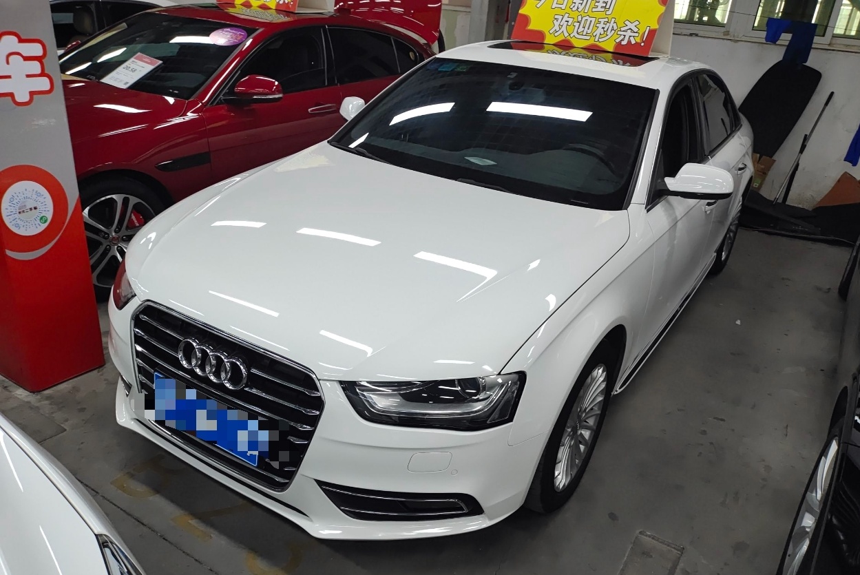 奥迪A4L 2015款 35 TFSI 自动舒适型