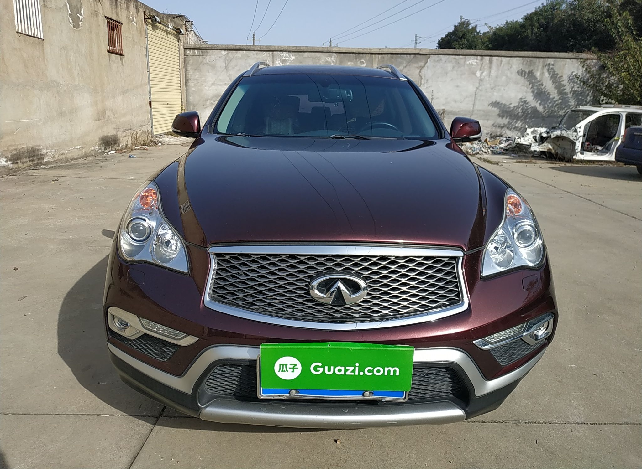 英菲尼迪QX50 2015款 2.5L 舒适版