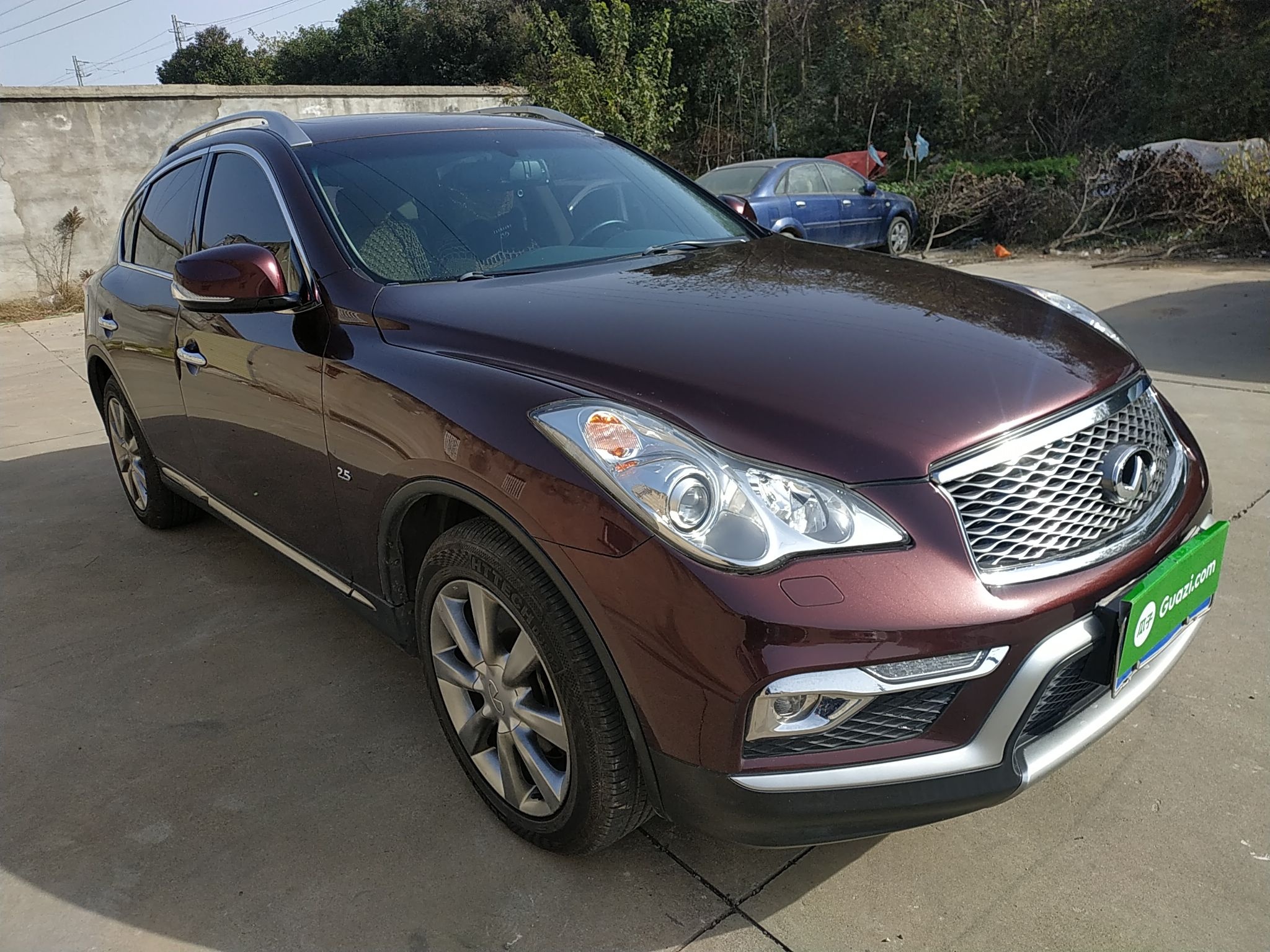 英菲尼迪QX50 2015款 2.5L 舒适版