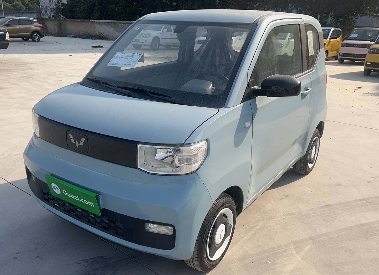 五菱汽车 宏光MINI EV 2022款 轻松款 磷酸铁锂