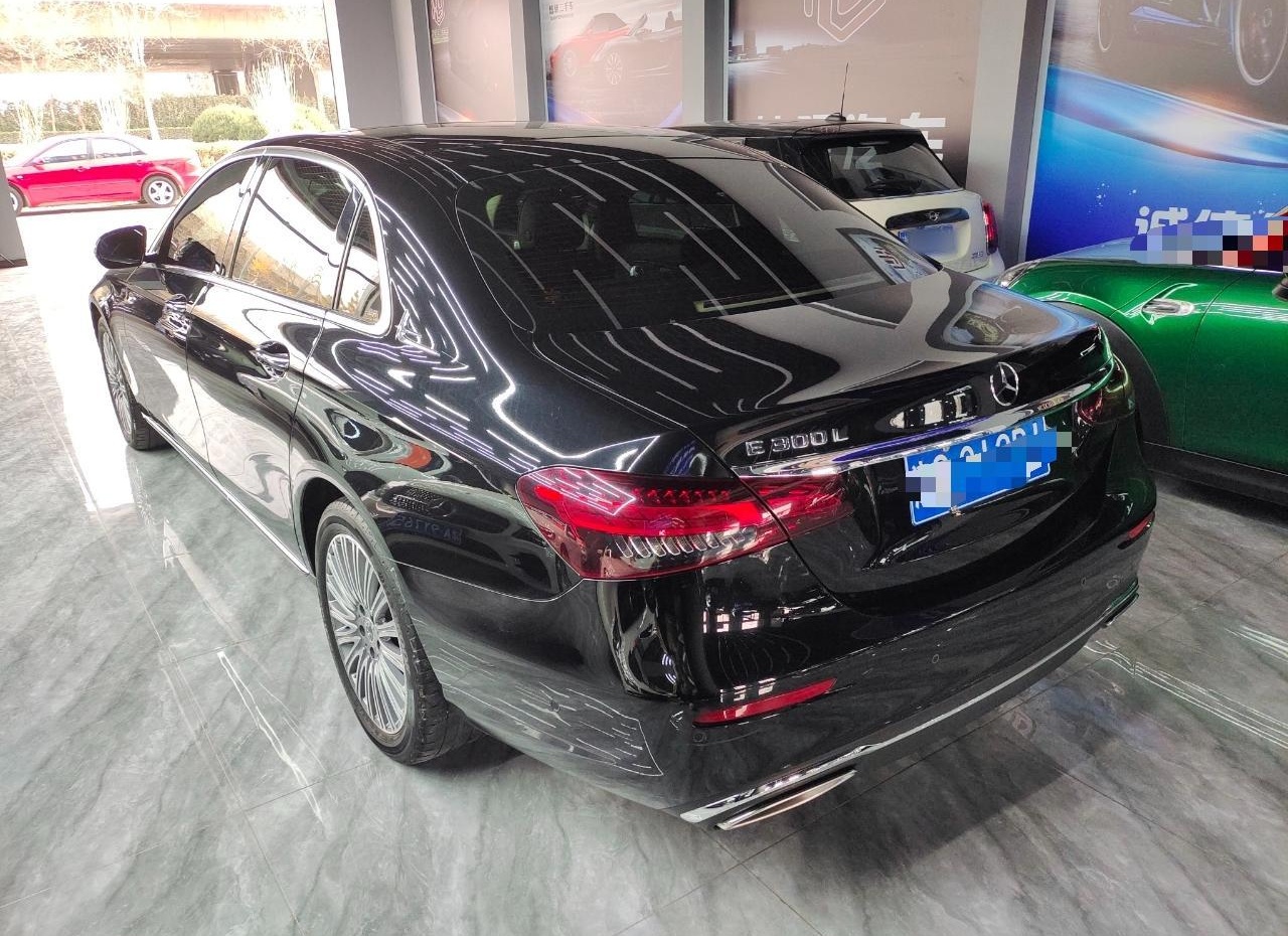 奔驰E级 2021款 E 300 L 尊贵型