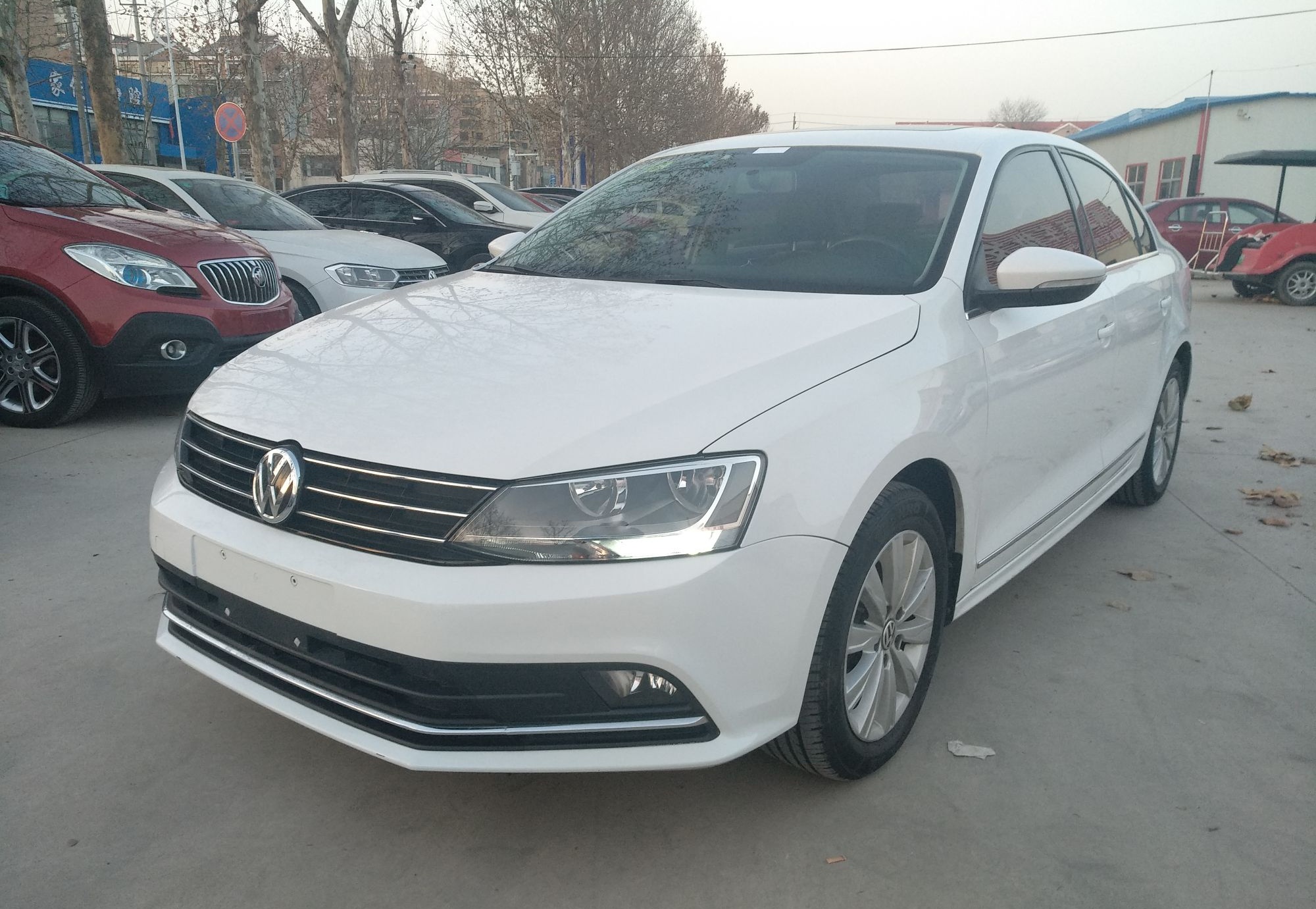 大众 速腾 2015款 1.6L 自动舒适型