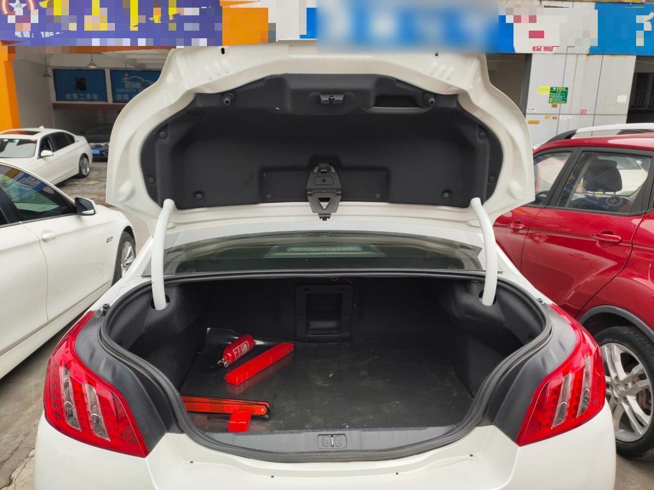 标致508 2012款 2.0L 自动智享版