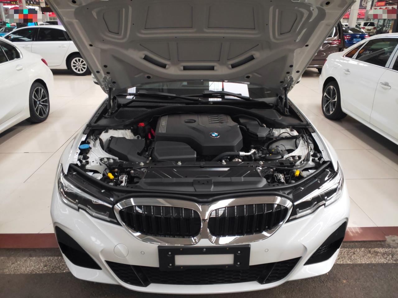 宝马3系 2022款 改款 325Li M运动套装