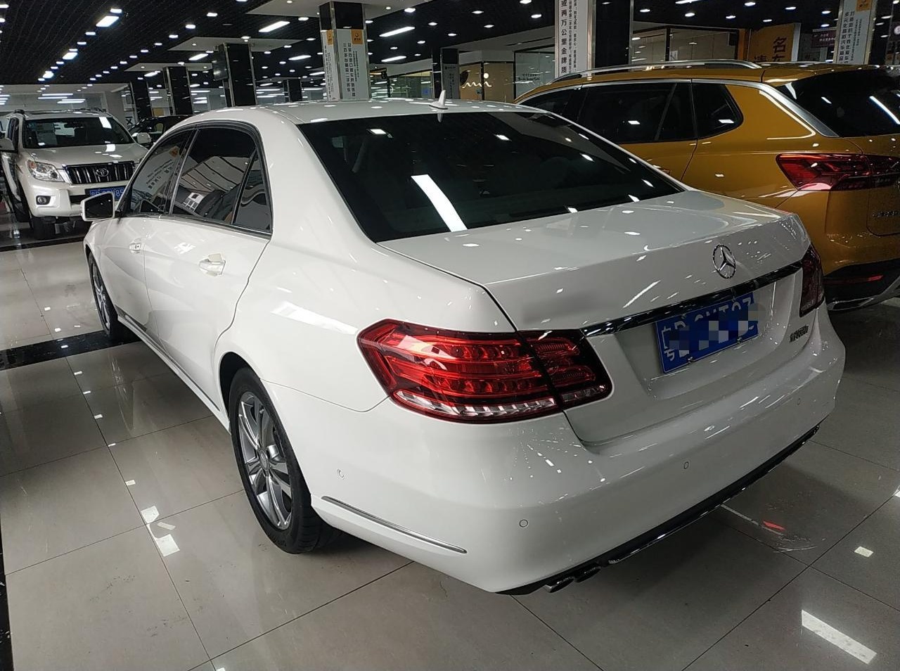 奔驰E级 2014款 E 260 L 运动型