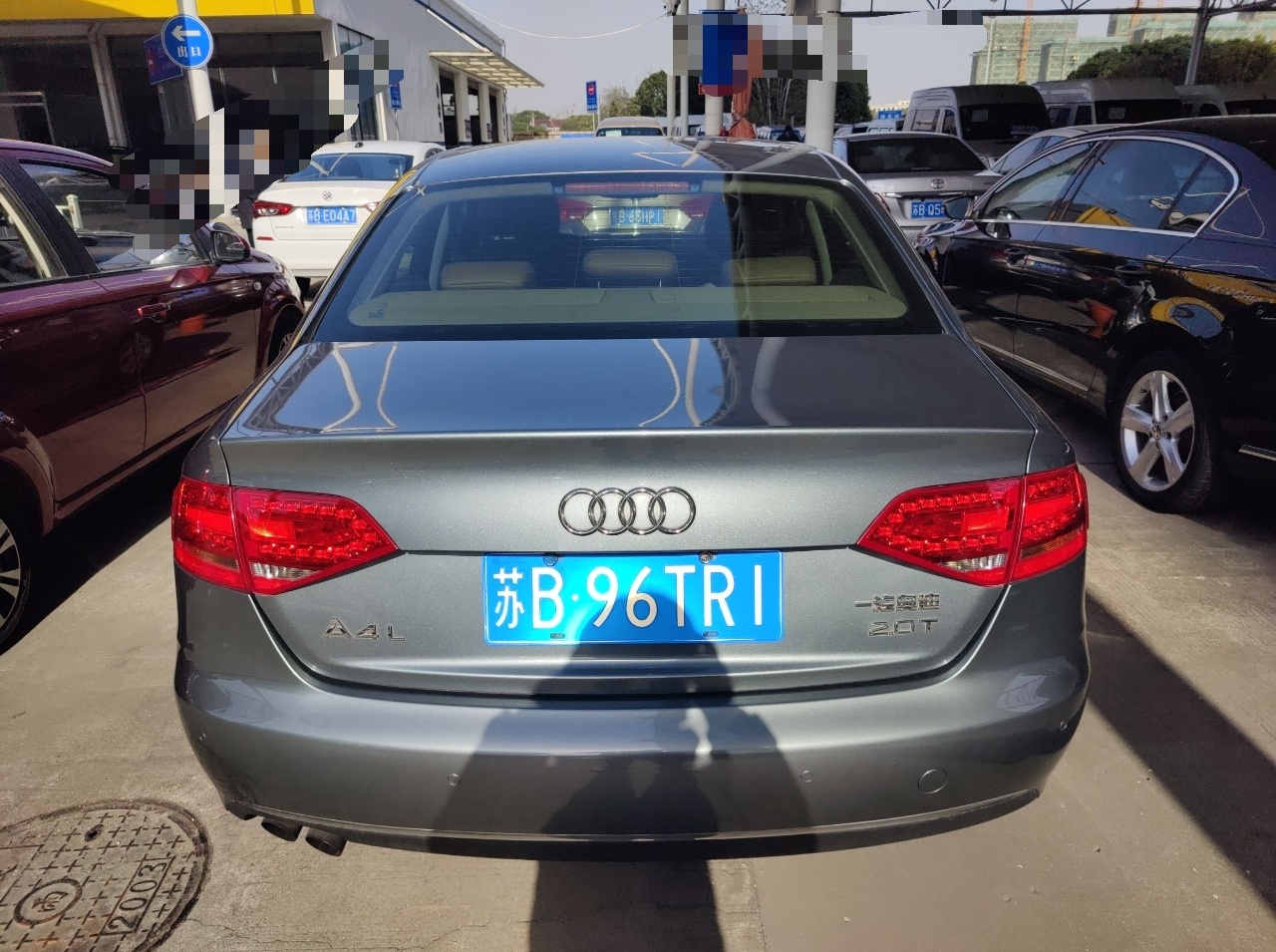 奥迪A4L 2012款 2.0 TFSI 自动标准型