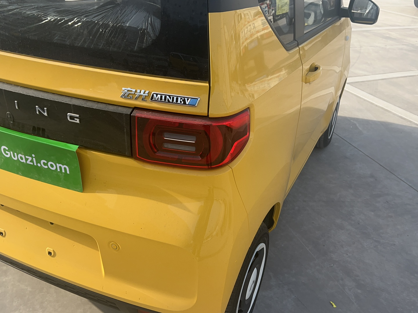 五菱汽车 宏光MINI EV 2022款 马卡龙时尚款 三元锂