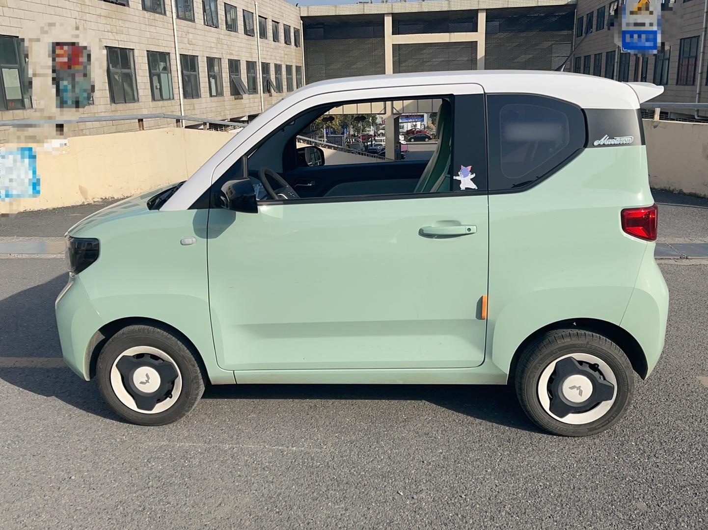 五菱汽车 宏光MINI EV 2021款 马卡龙时尚款 磷酸铁锂