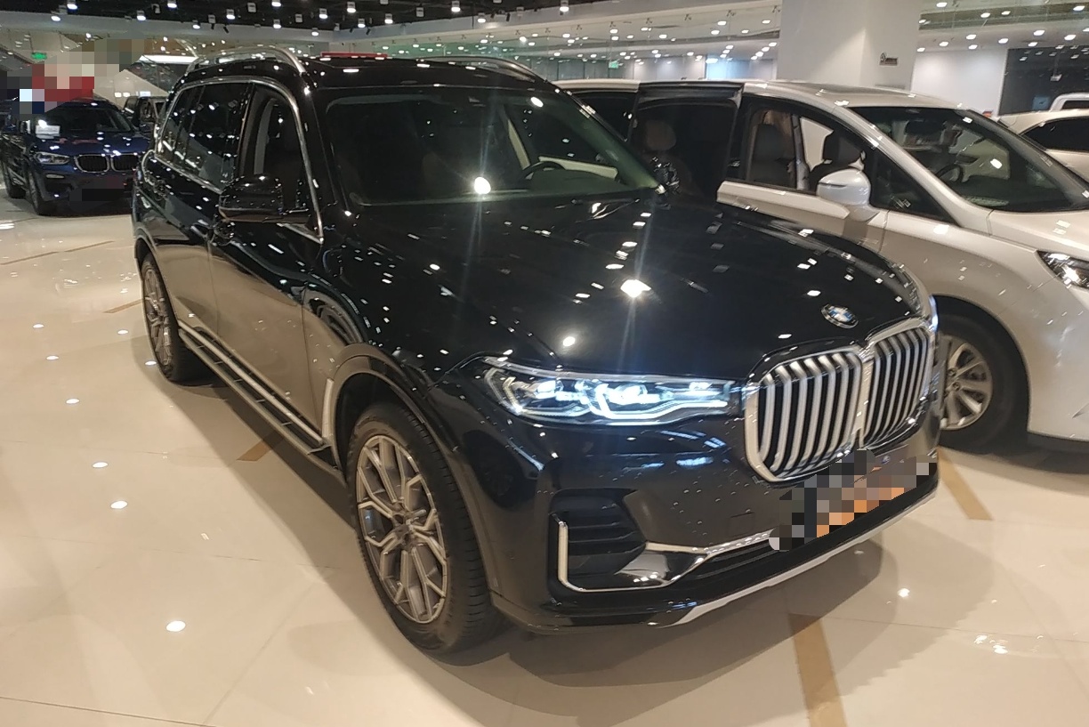 宝马X7 2019款 xDrive40i 领先型豪华套装(进口)