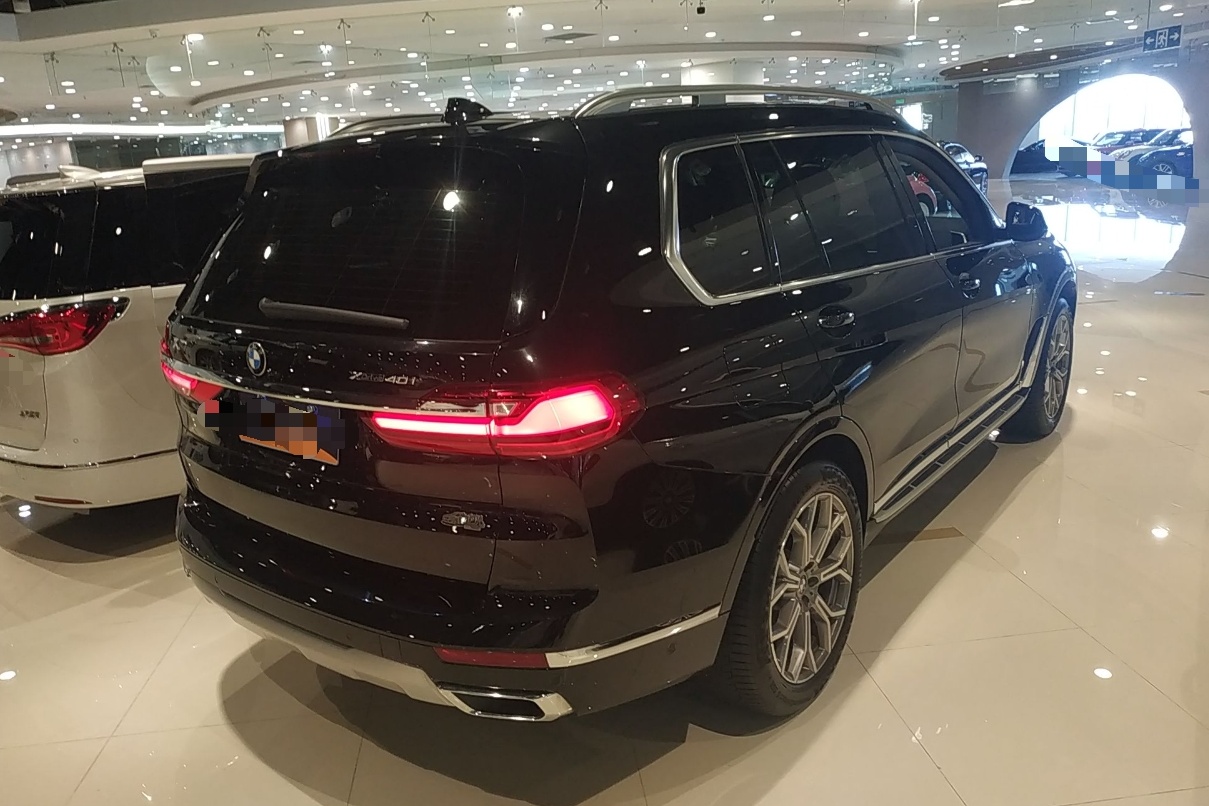 宝马X7 2019款 xDrive40i 领先型豪华套装(进口)