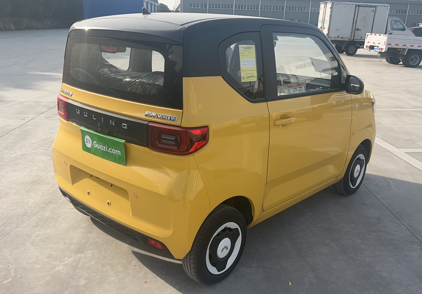 五菱汽车 宏光MINI EV 2022款 马卡龙时尚款 三元锂