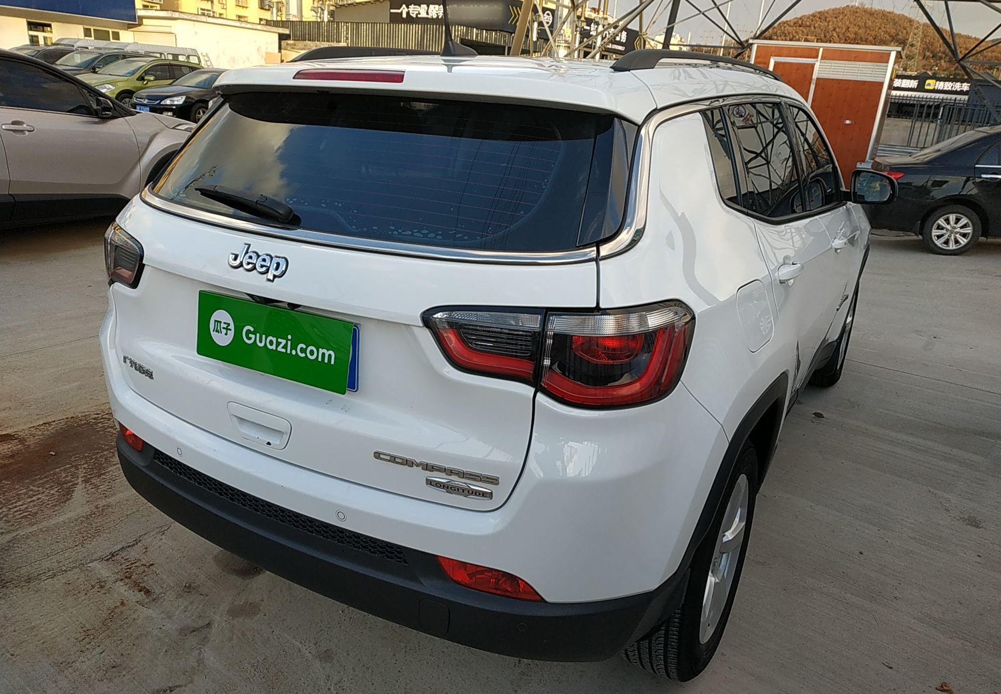 Jeep 指南者 2017款 200T 自动家享版