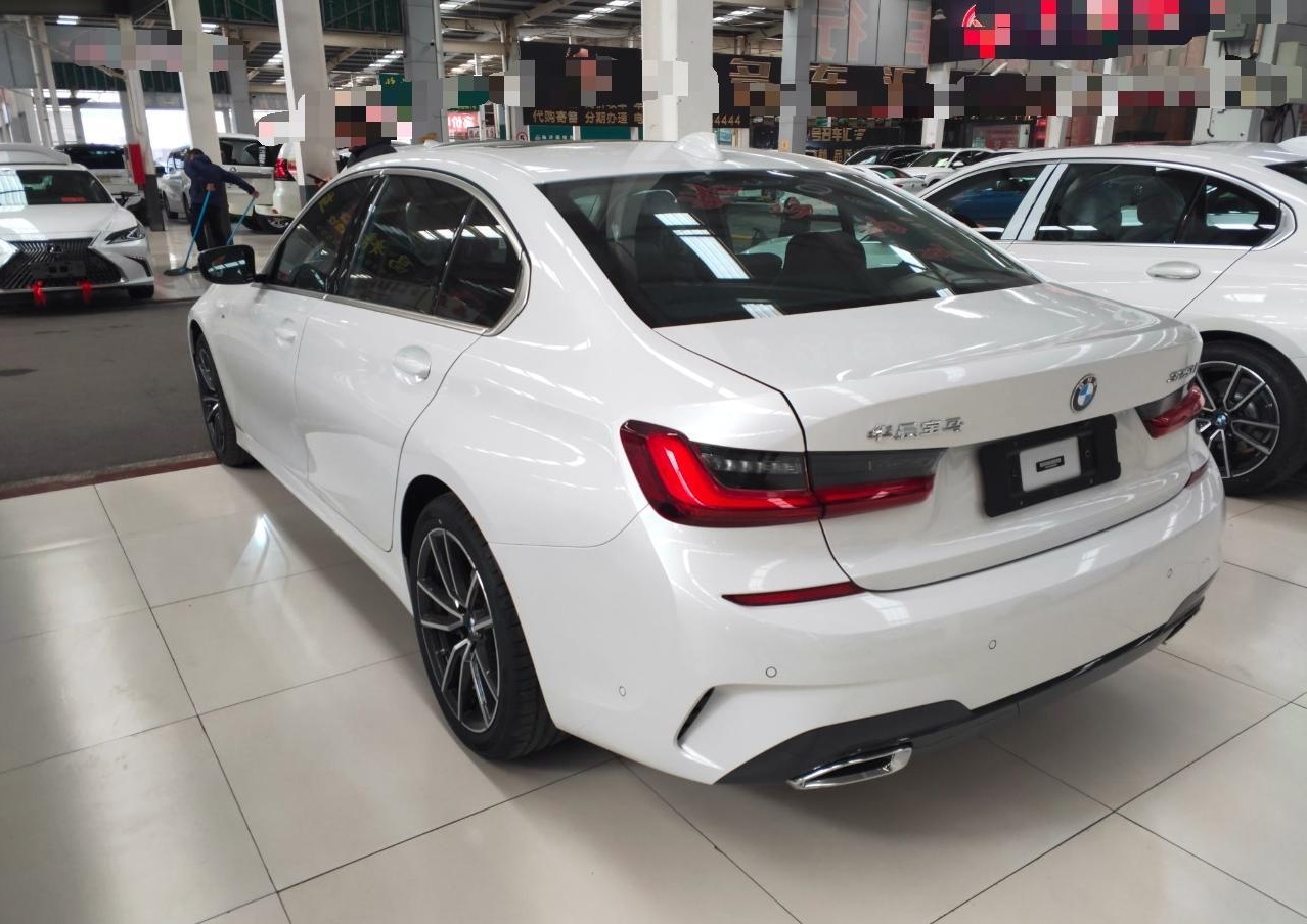 宝马3系 2022款 改款 325Li M运动套装