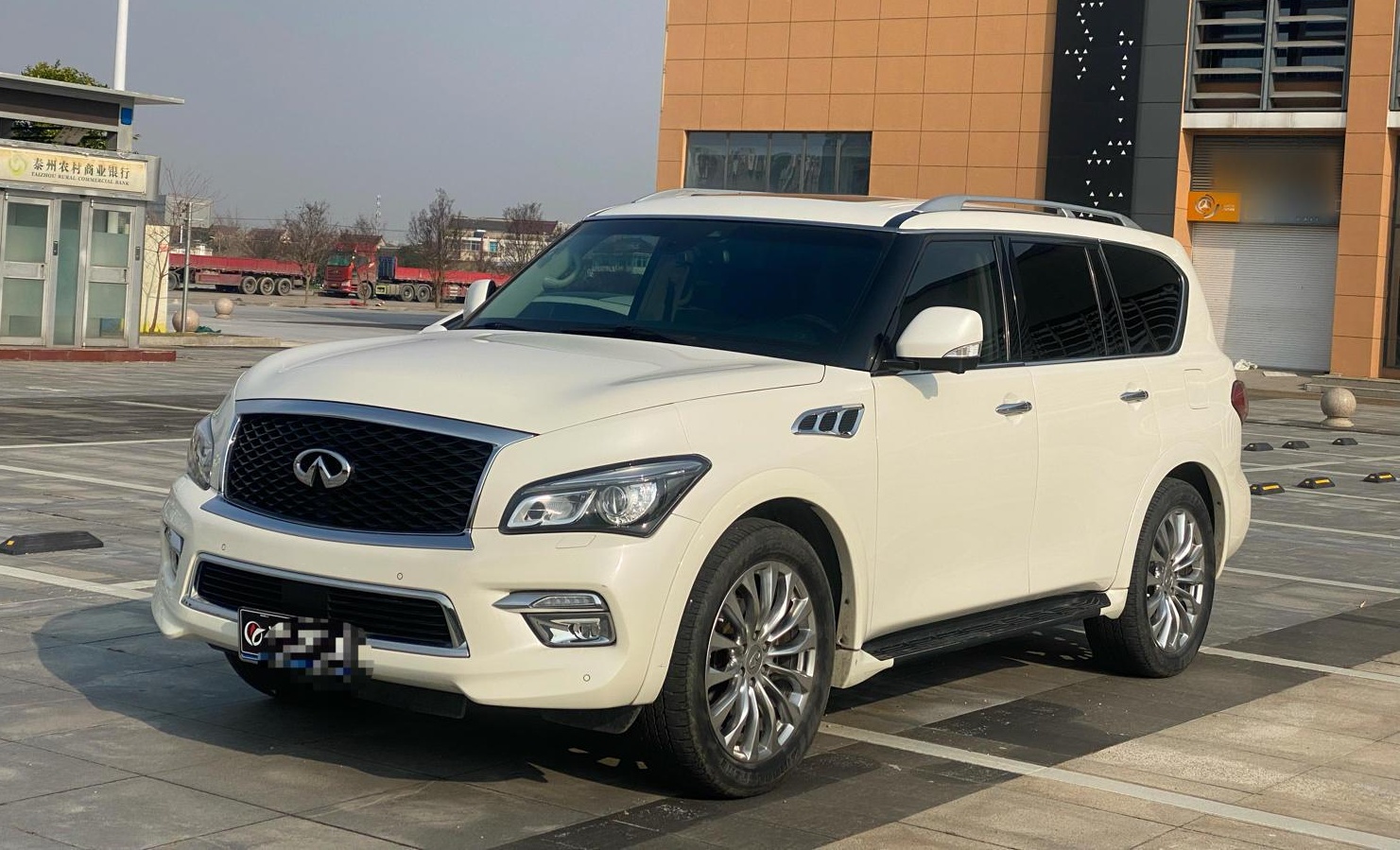 英菲尼迪QX80 2016款 5.6L 4WD(进口)