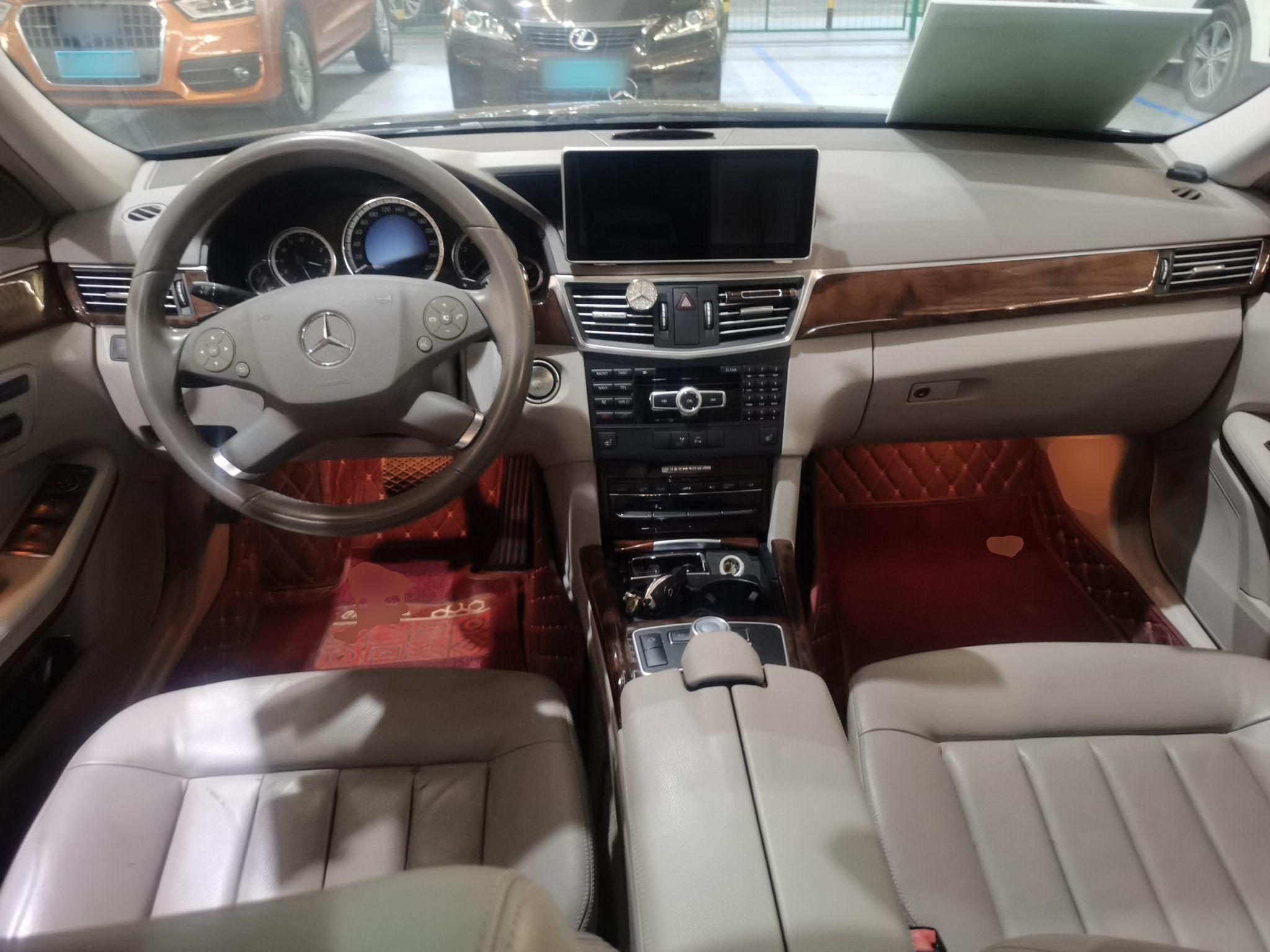 奔驰E级 2011款 E 300 L 优雅型