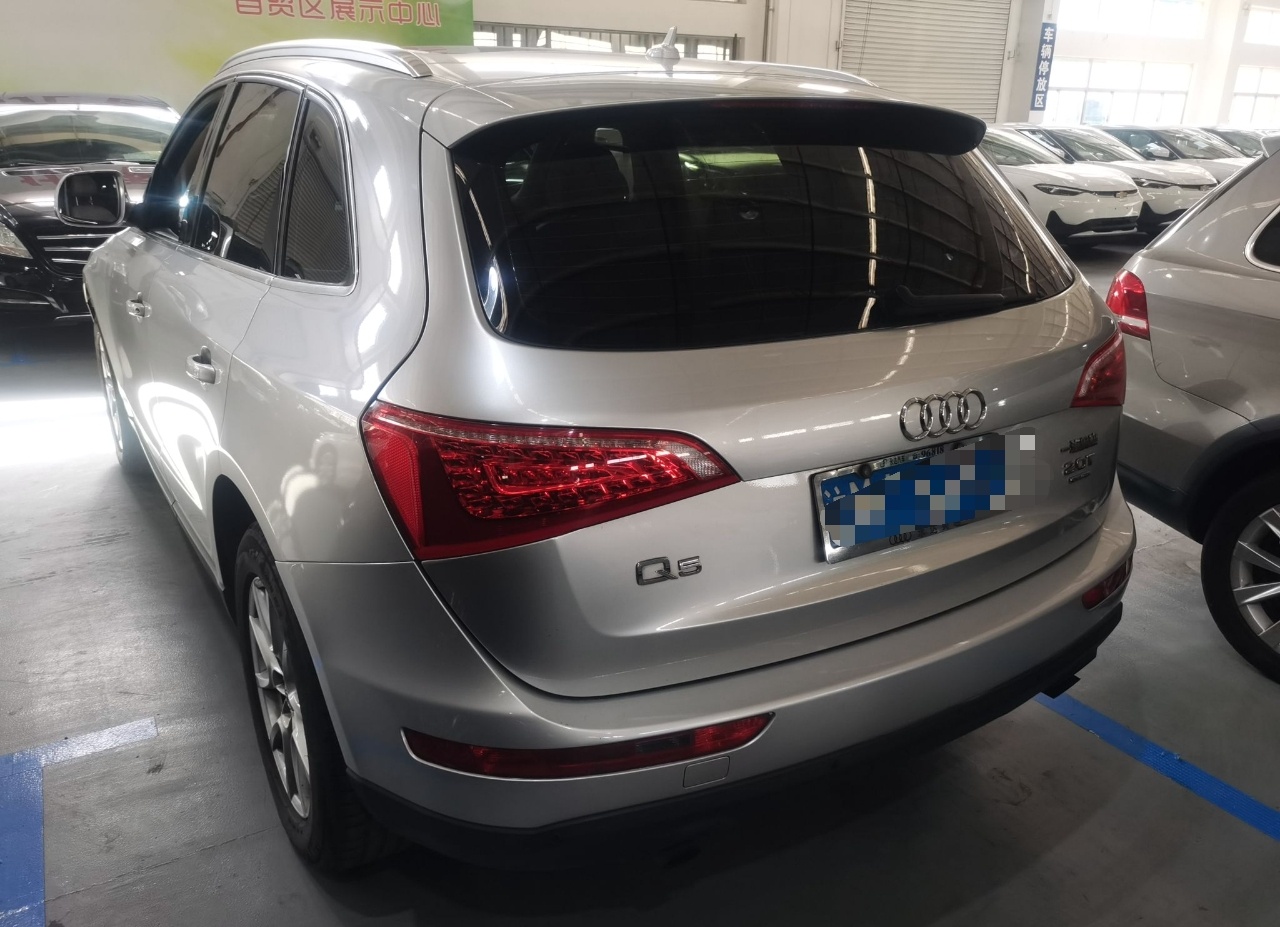 奥迪Q5 2012款 2.0TFSI 舒适型