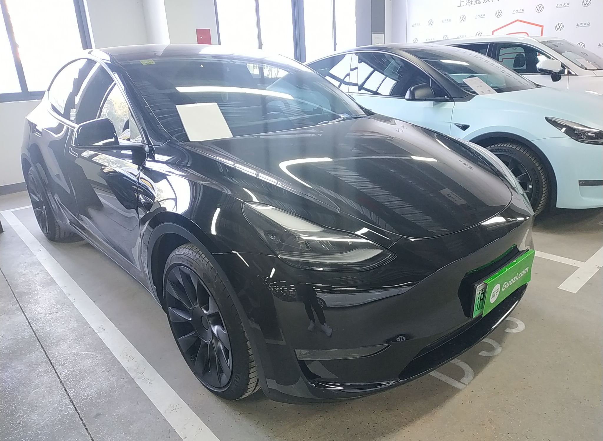 特斯拉 Model Y 2021款 标准续航后驱版