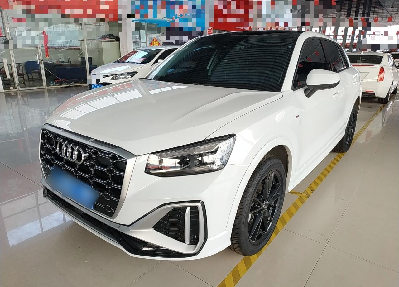 奥迪Q2L 2022款 35 TFSI 进取动感型