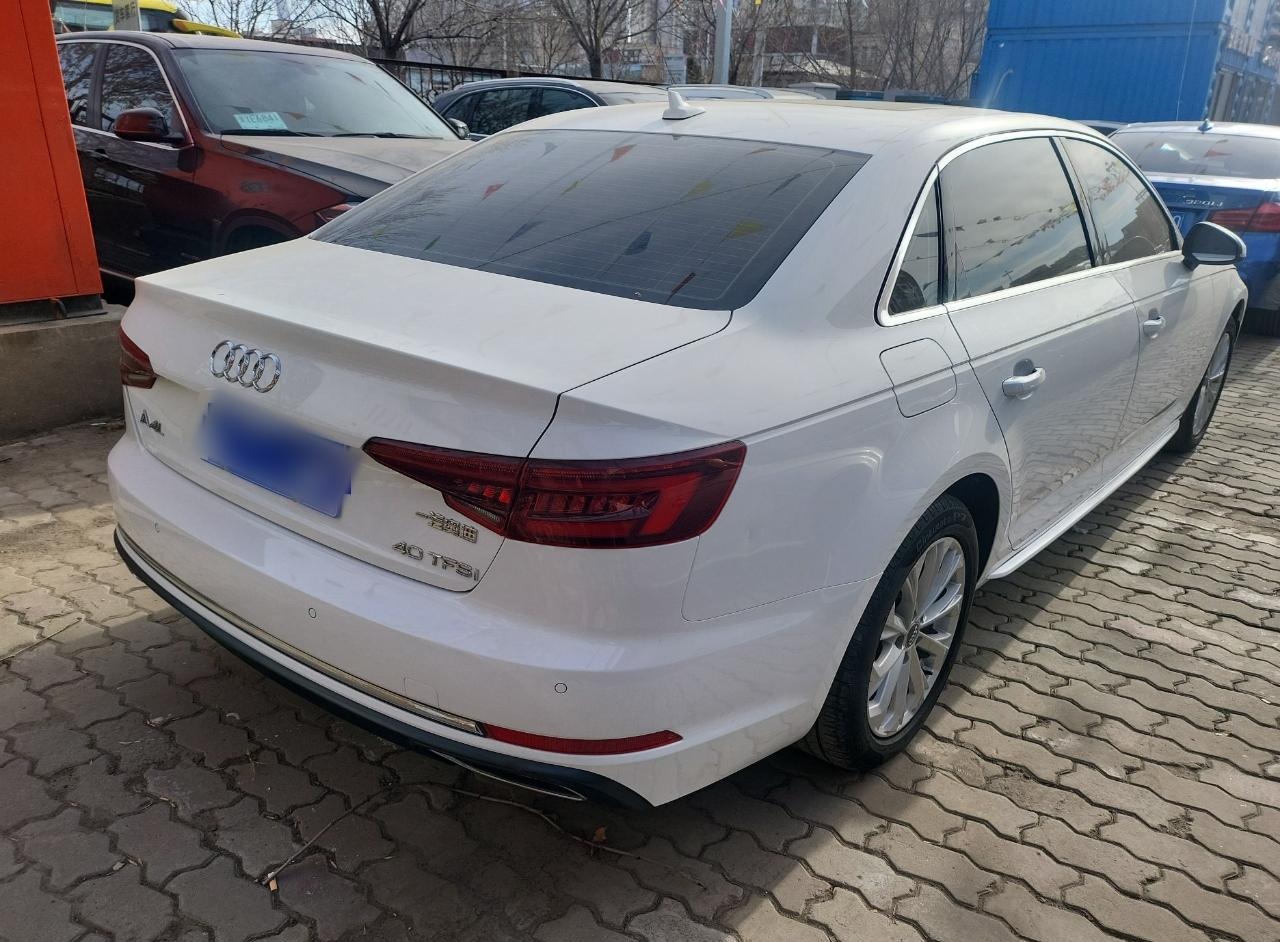 奥迪A4L 2019款 40 TFSI 进取型 国VI