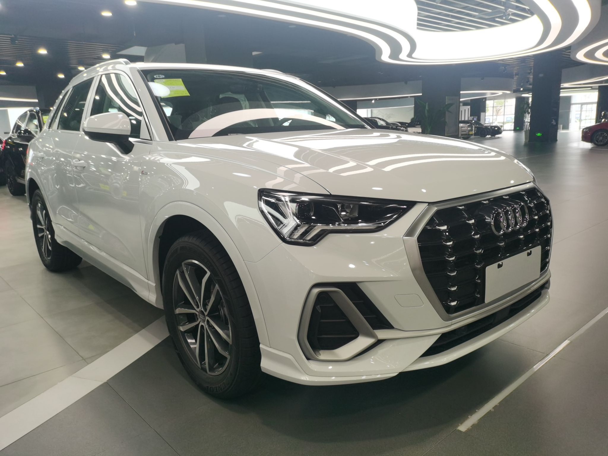 奥迪Q3 2022款 35 TFSI 进取动感型