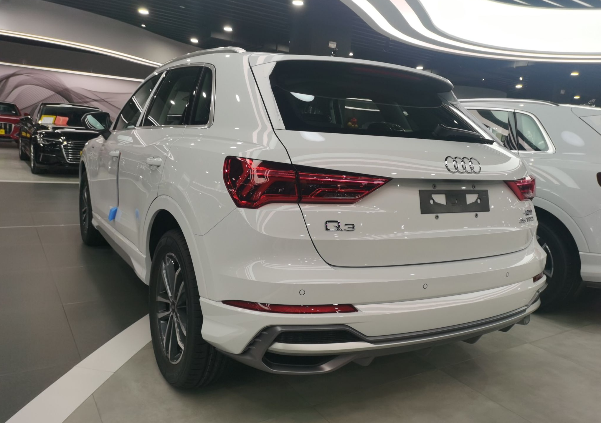 奥迪Q3 2022款 35 TFSI 进取动感型