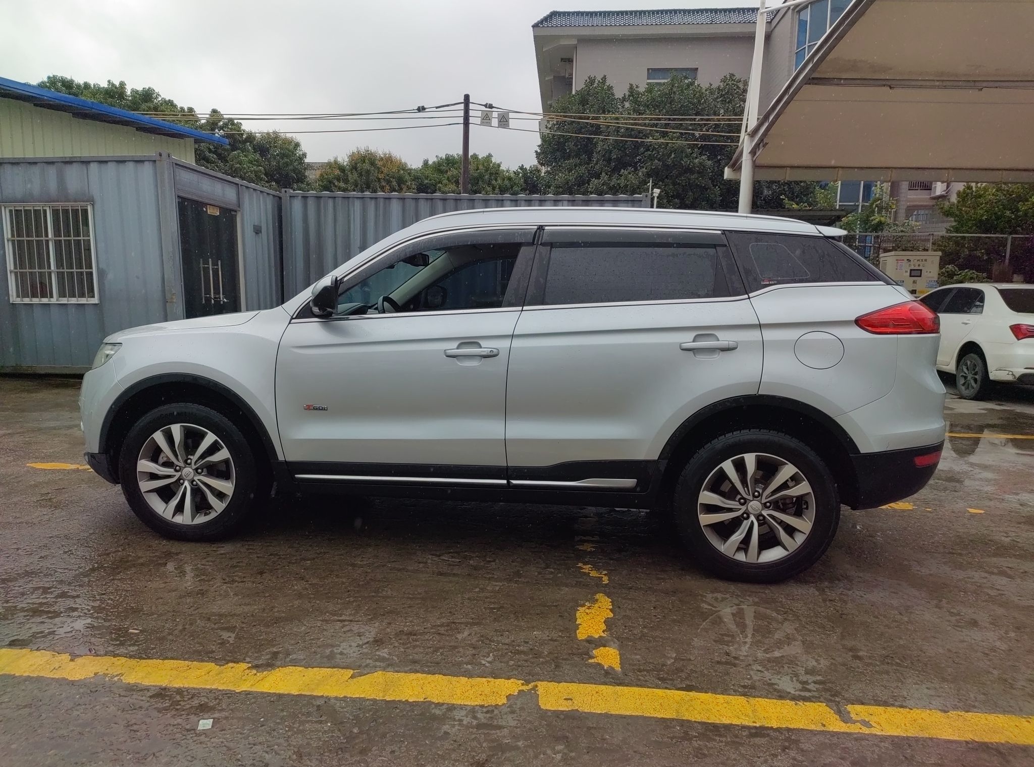 吉利汽车 博越 2016款 1.8TD 自动四驱智尊型