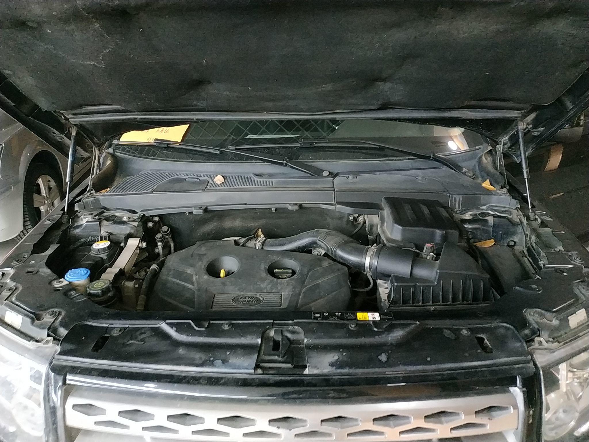 路虎 神行者2 2013款 2.0T Si4 SE汽油版(进口)