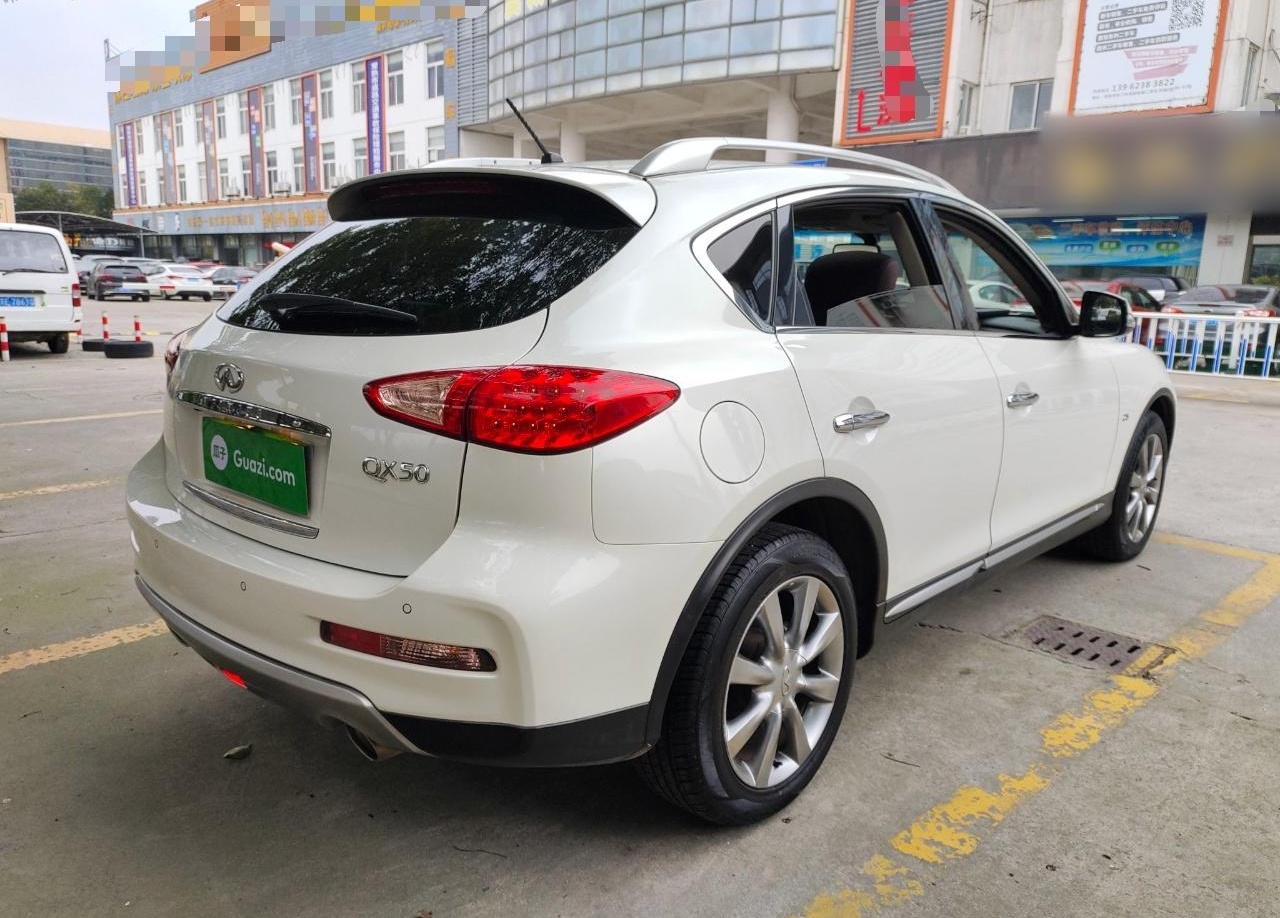 英菲尼迪QX50 2015款 2.5L 悦享版