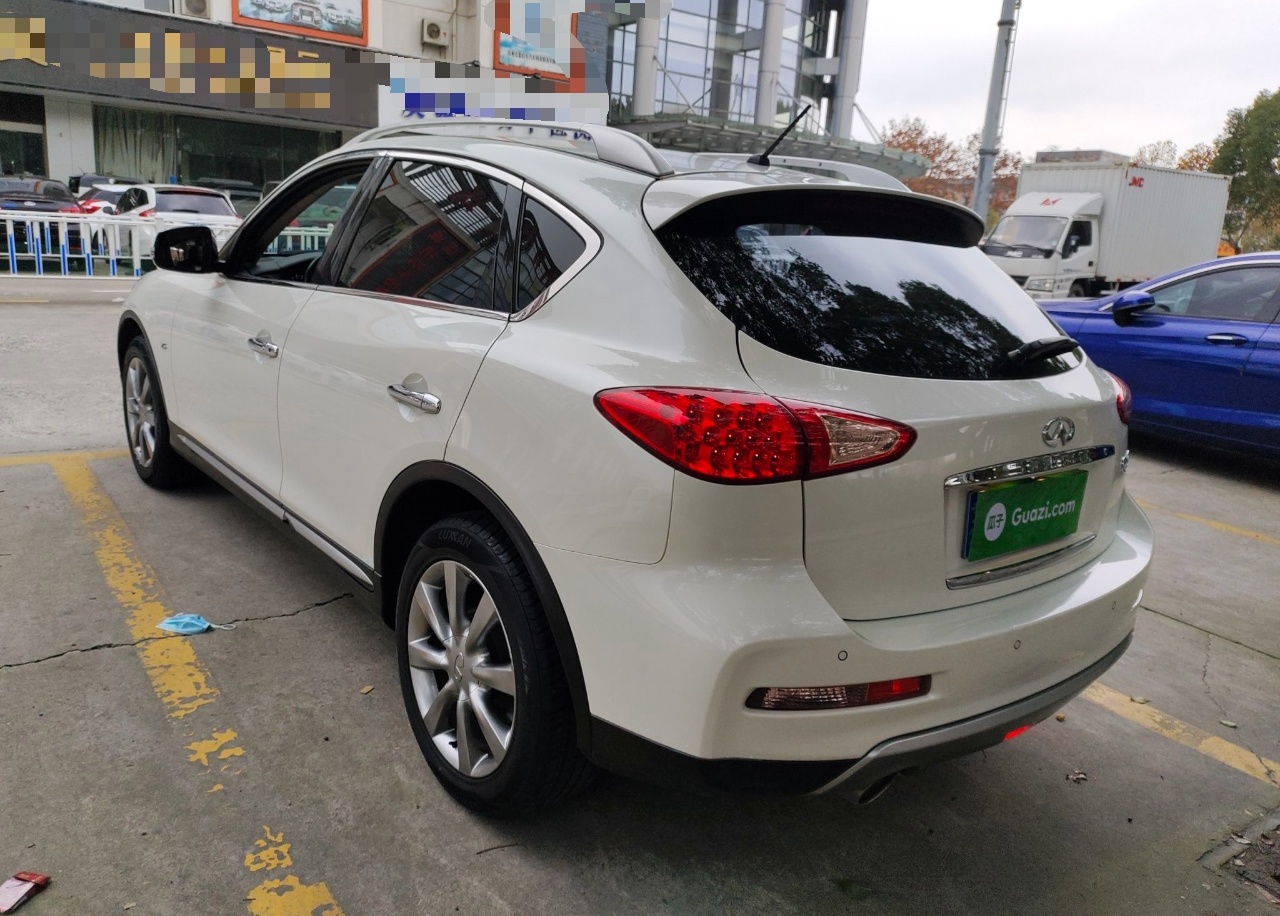 英菲尼迪QX50 2015款 2.5L 悦享版