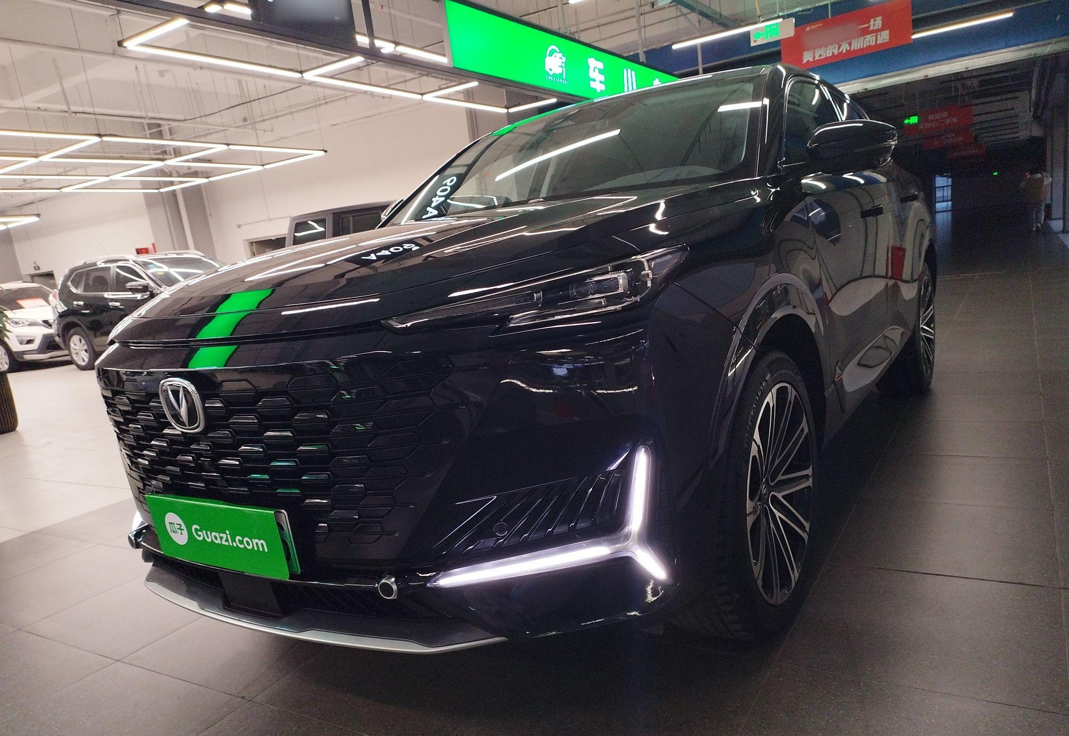 长安UNI-K新能源 2022款 蓝鲸iDD 1.5T 尊贵型