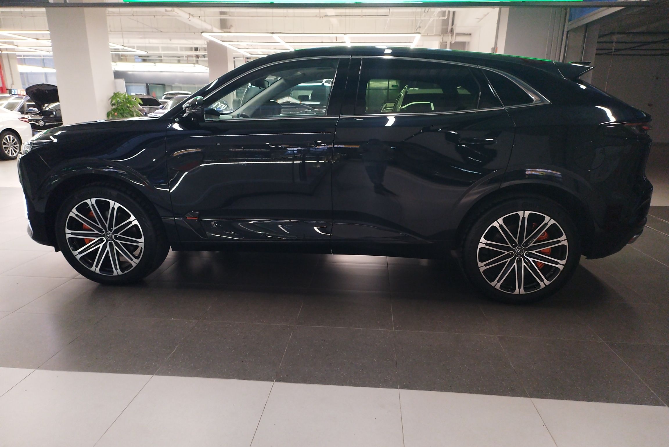 长安UNI-K新能源 2022款 蓝鲸iDD 1.5T 尊贵型