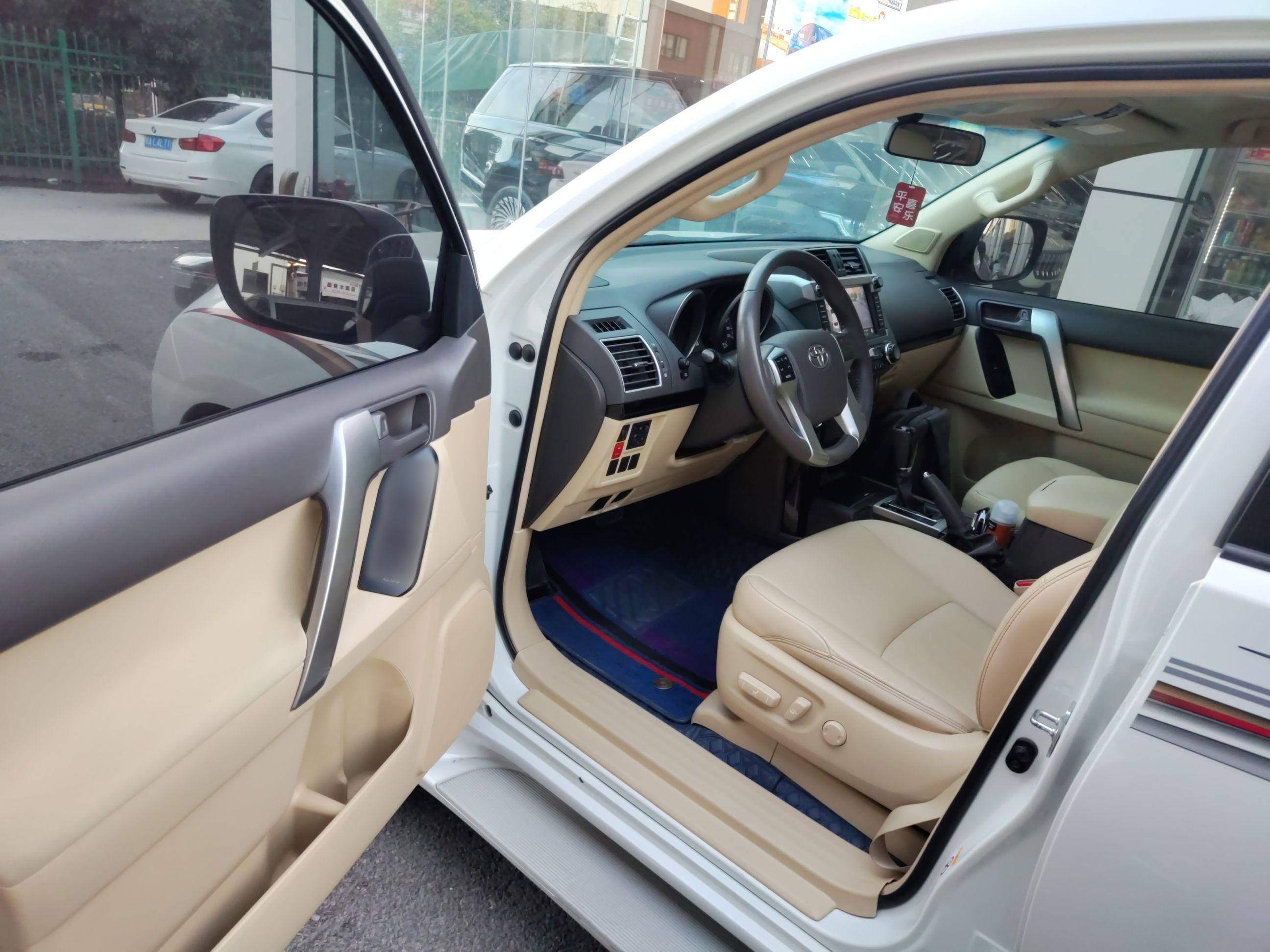 丰田 普拉多 2016款 2.7L 自动标准版