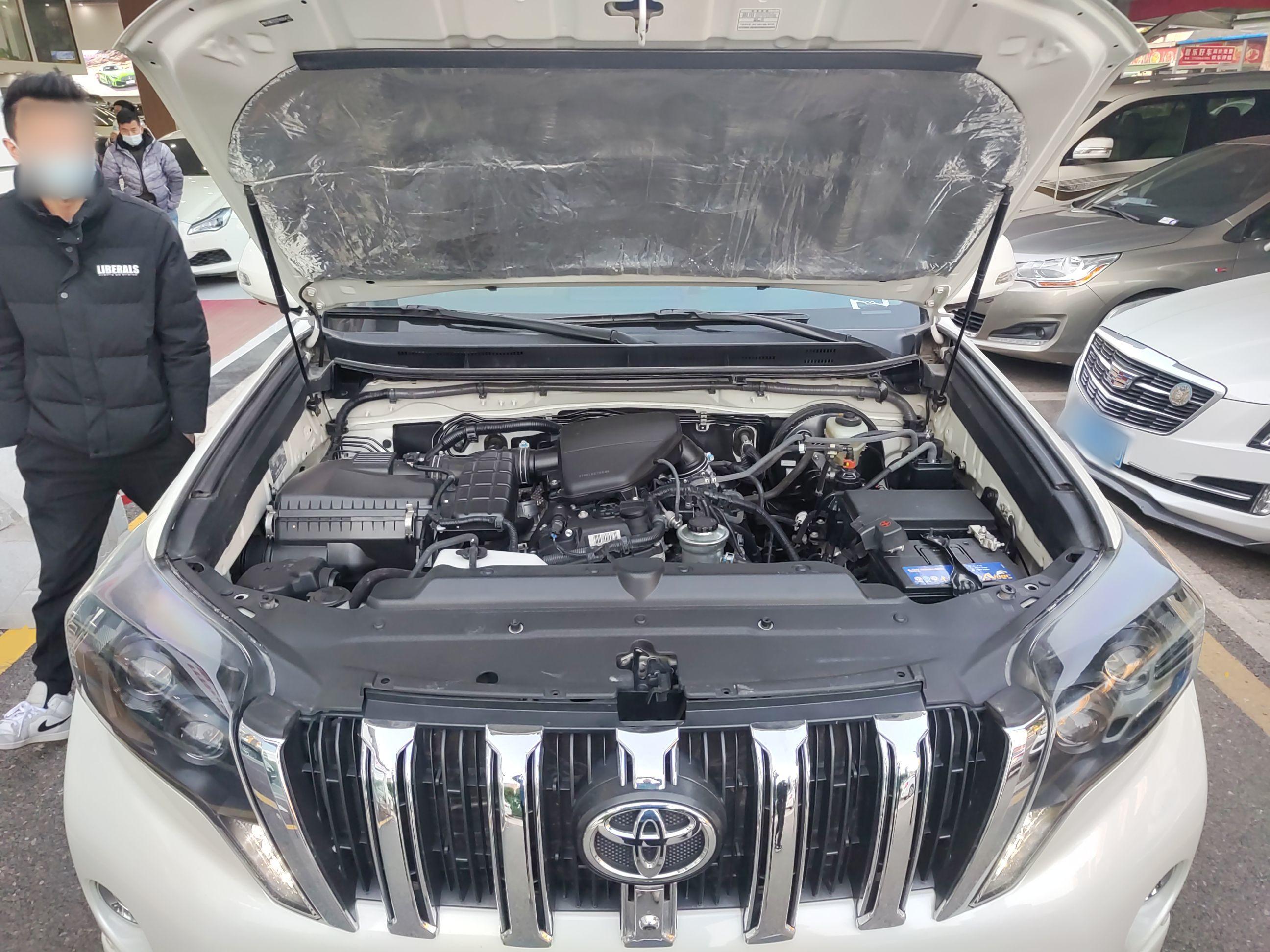 丰田 普拉多 2016款 2.7L 自动标准版